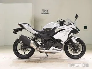 Kawasaki NINJA400-2