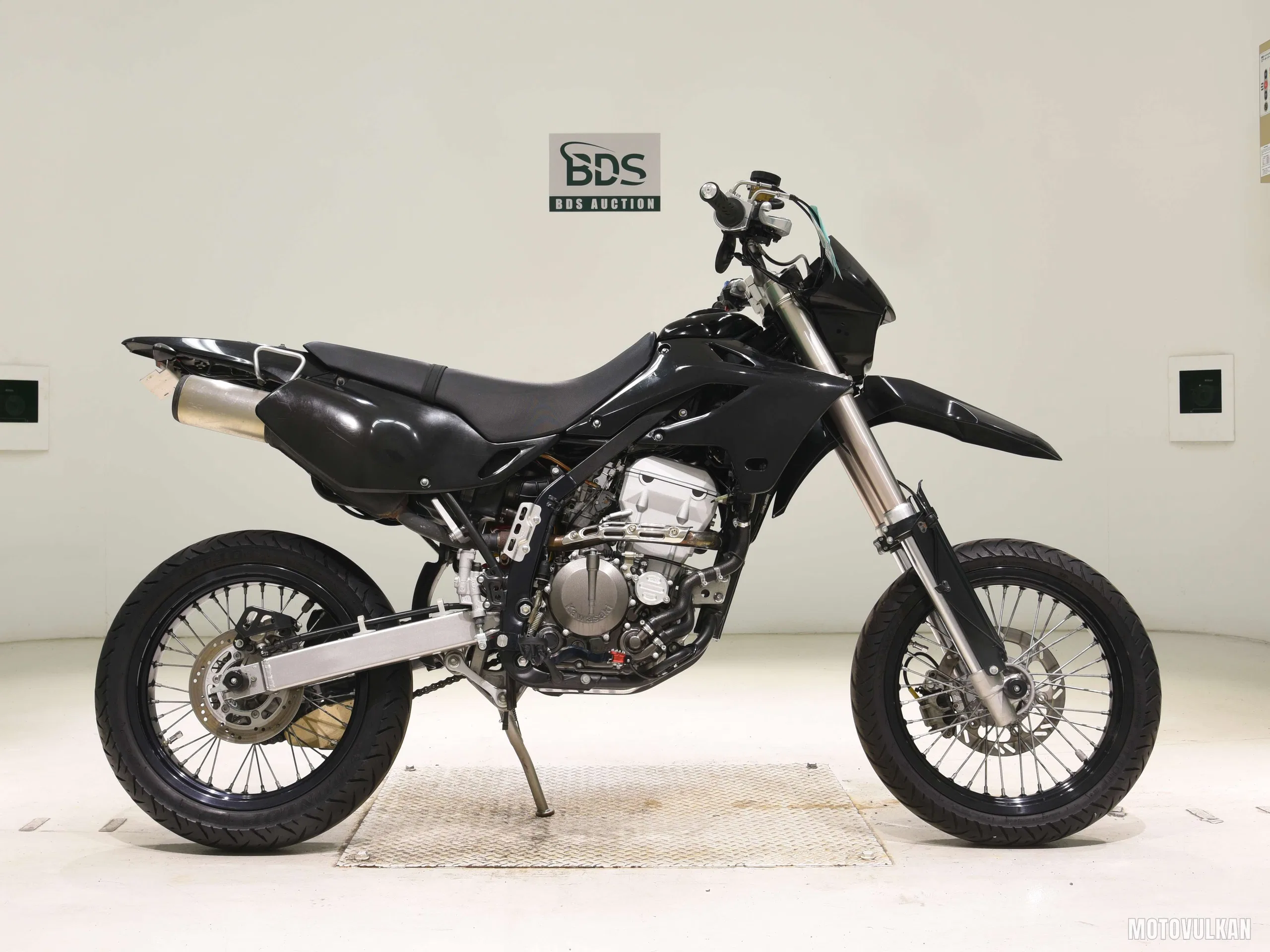 Kawasaki D-TRACKER