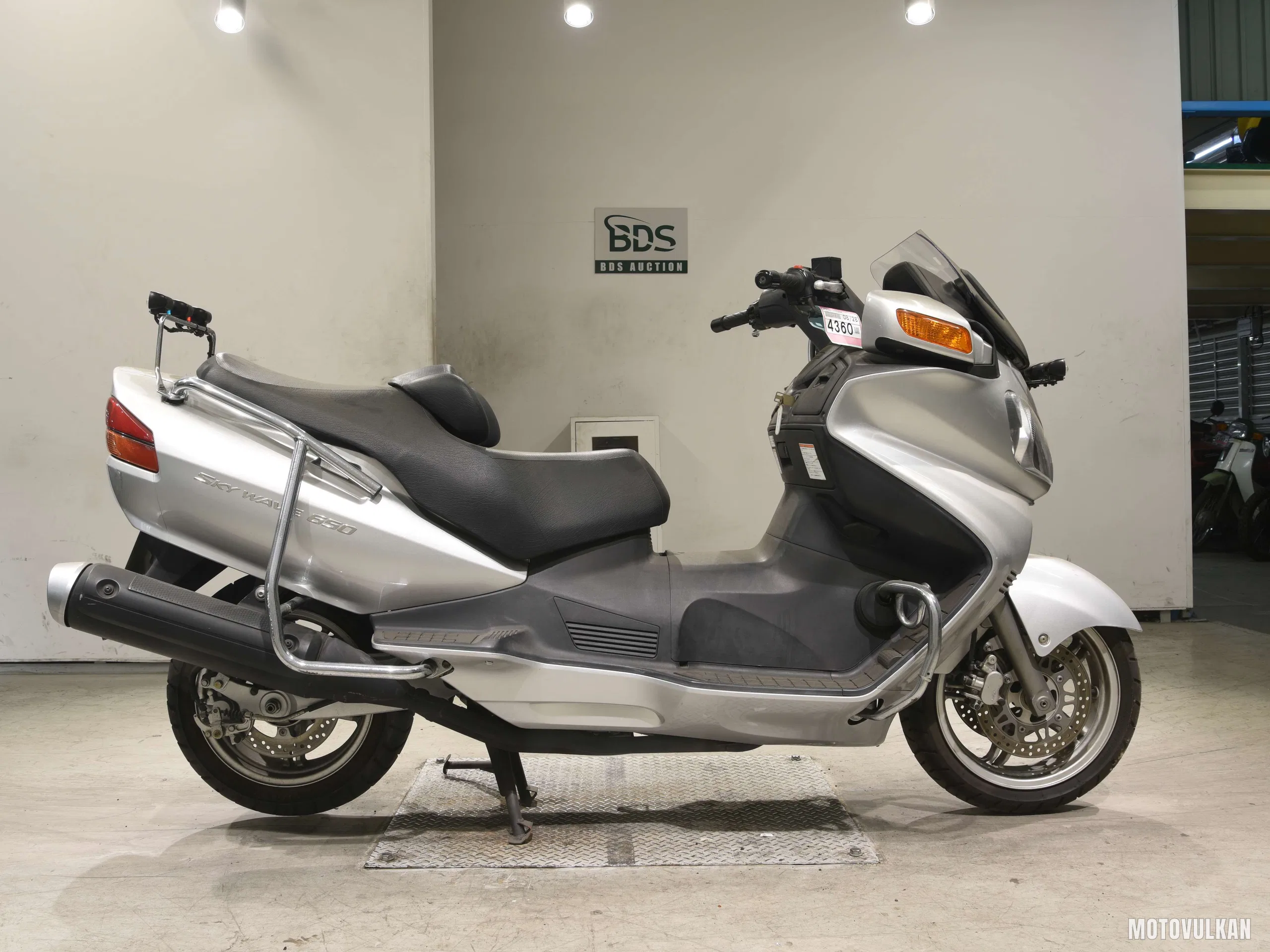 Suzuki SKYWAVE650K