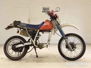 Honda XLR250R-2