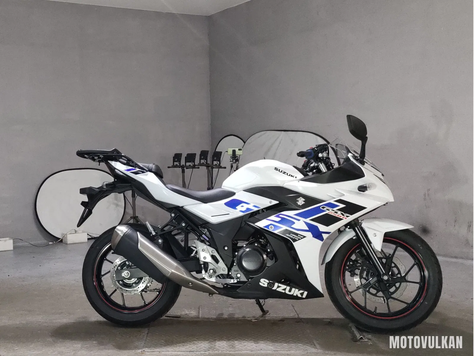 Suzuki GSX250R