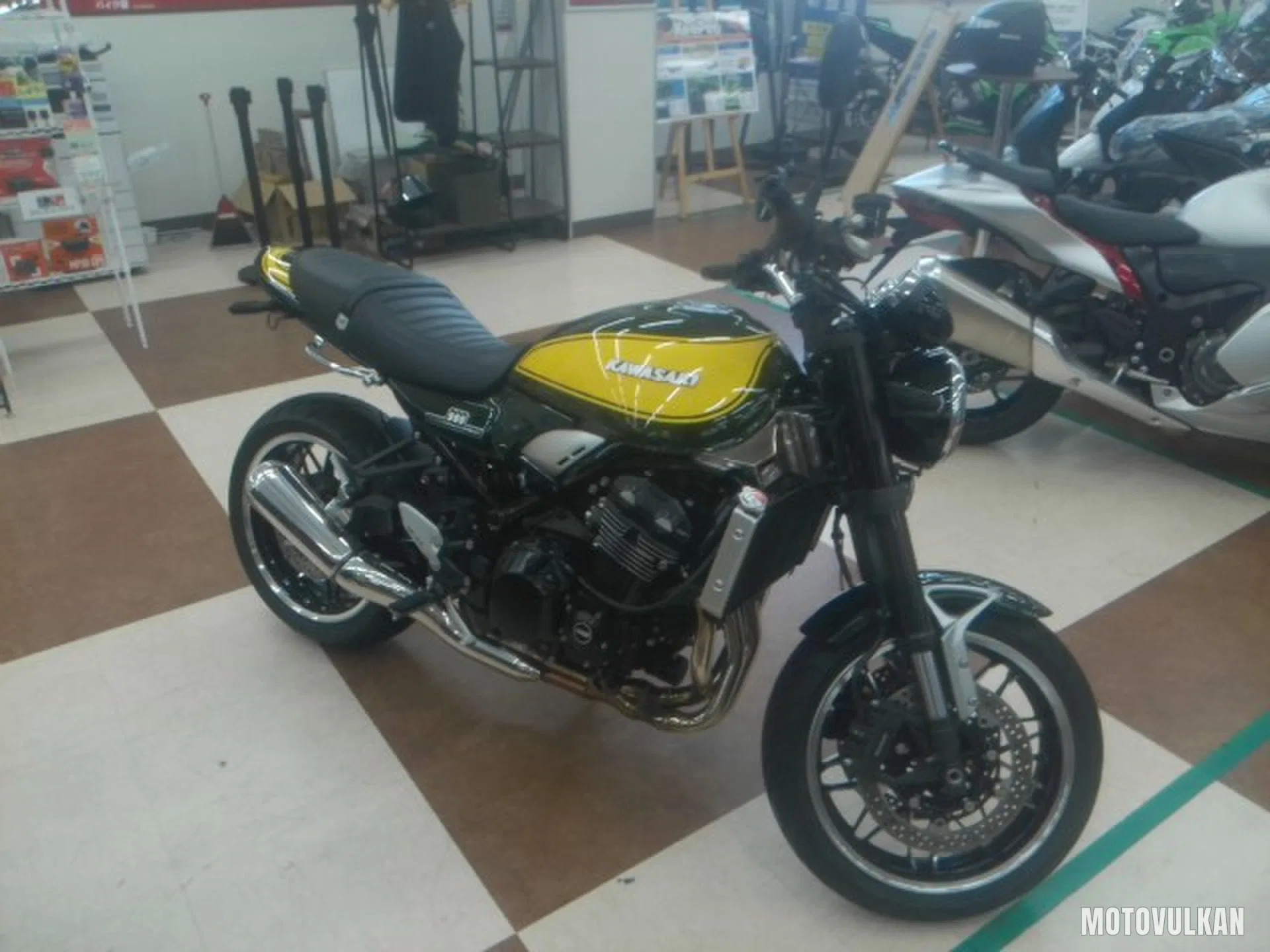 Kawasaki Z900Rs