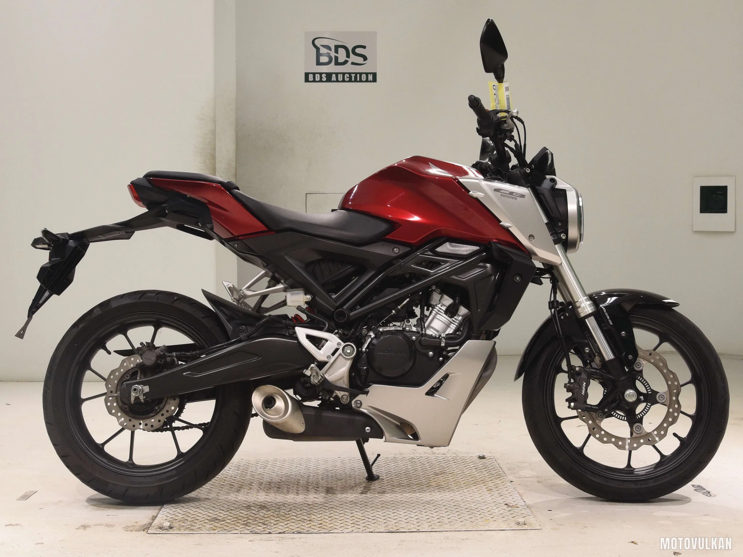 Honda CB125R