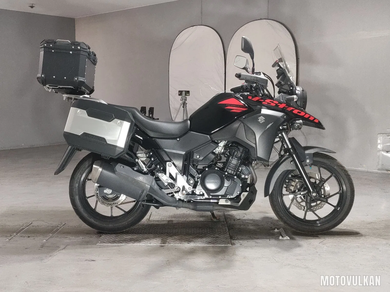 Suzuki V-Strom 250