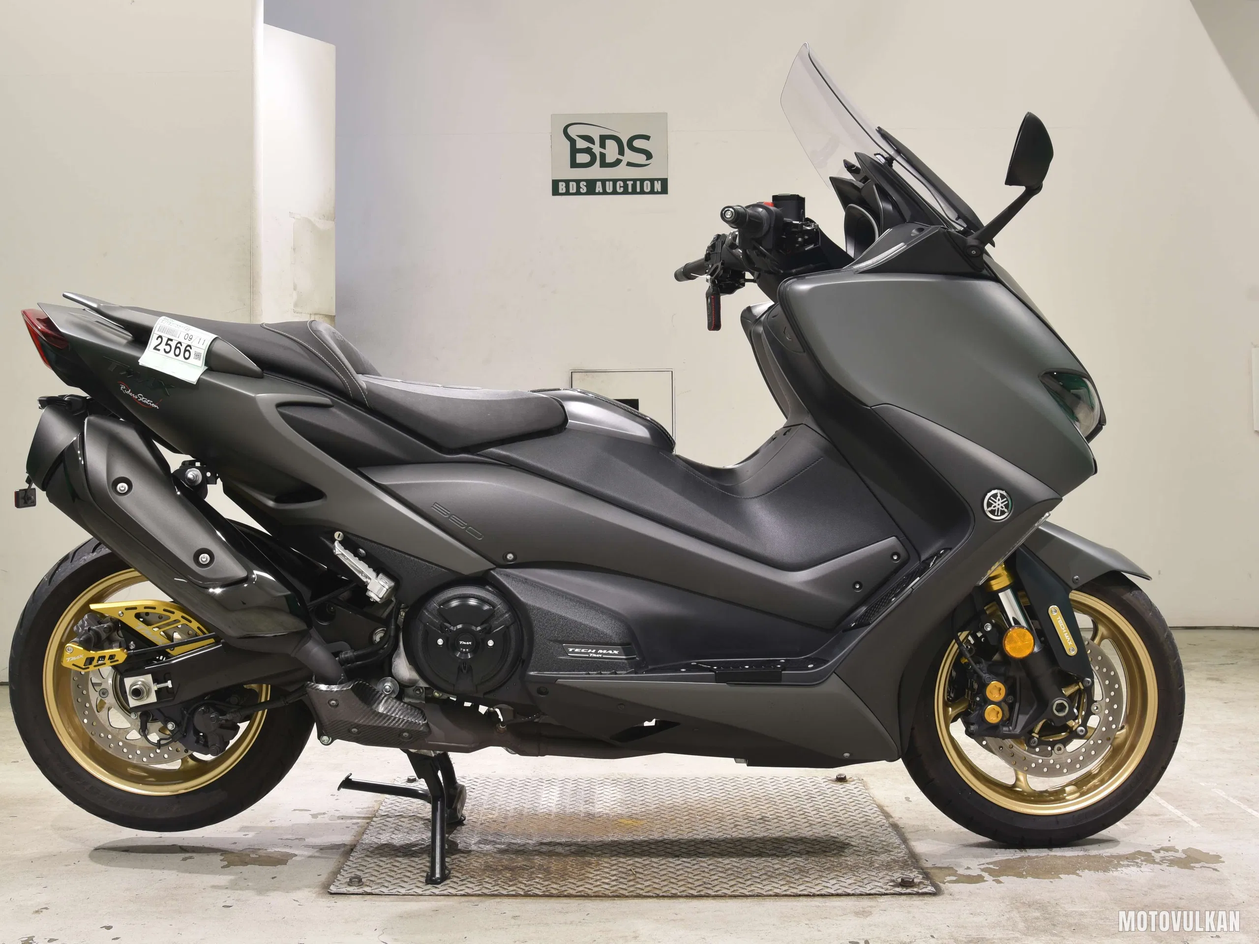 Yamaha T-MAX560T