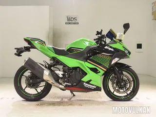 Kawasaki NINJA400-2