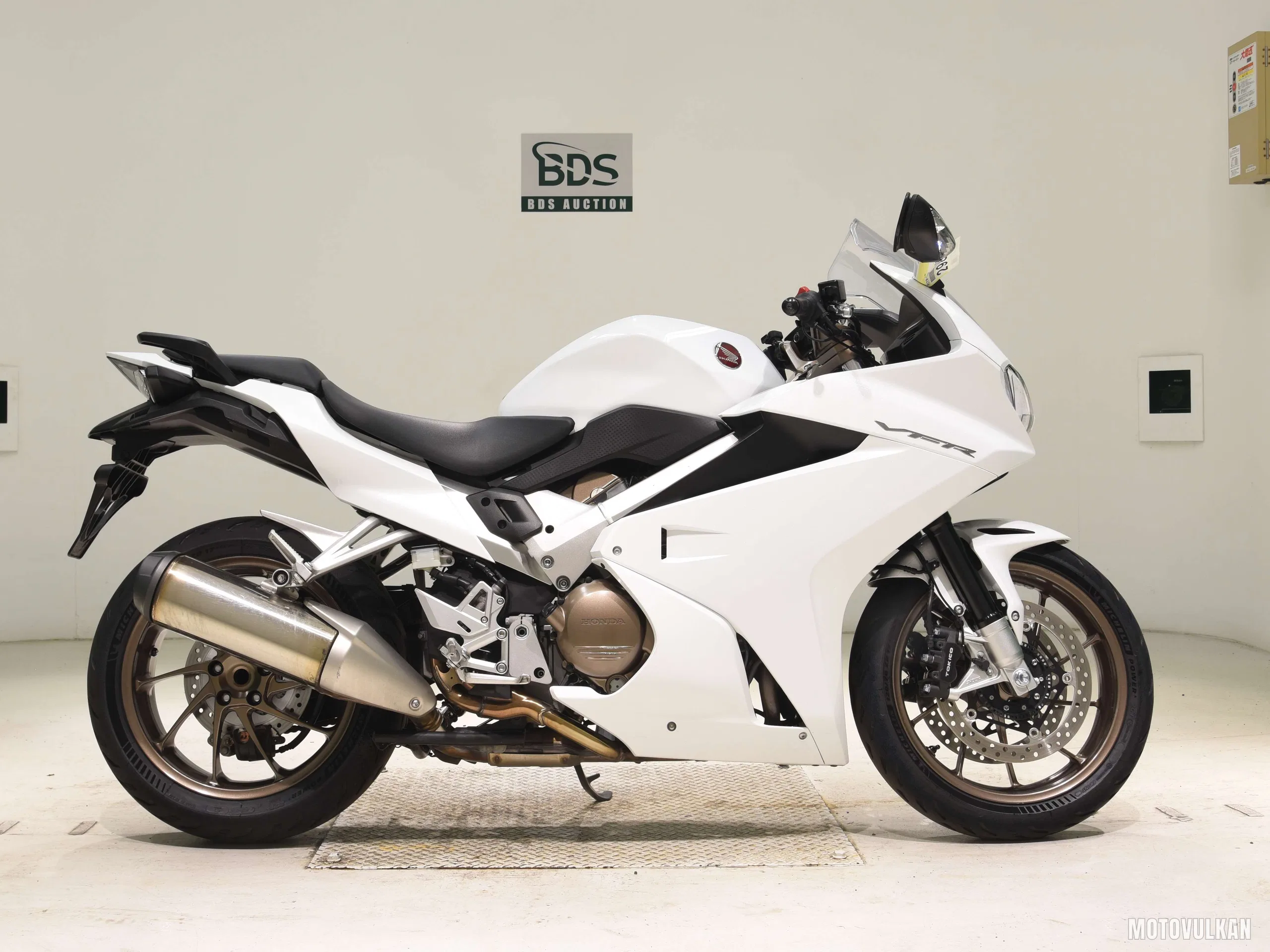Honda VFR800F