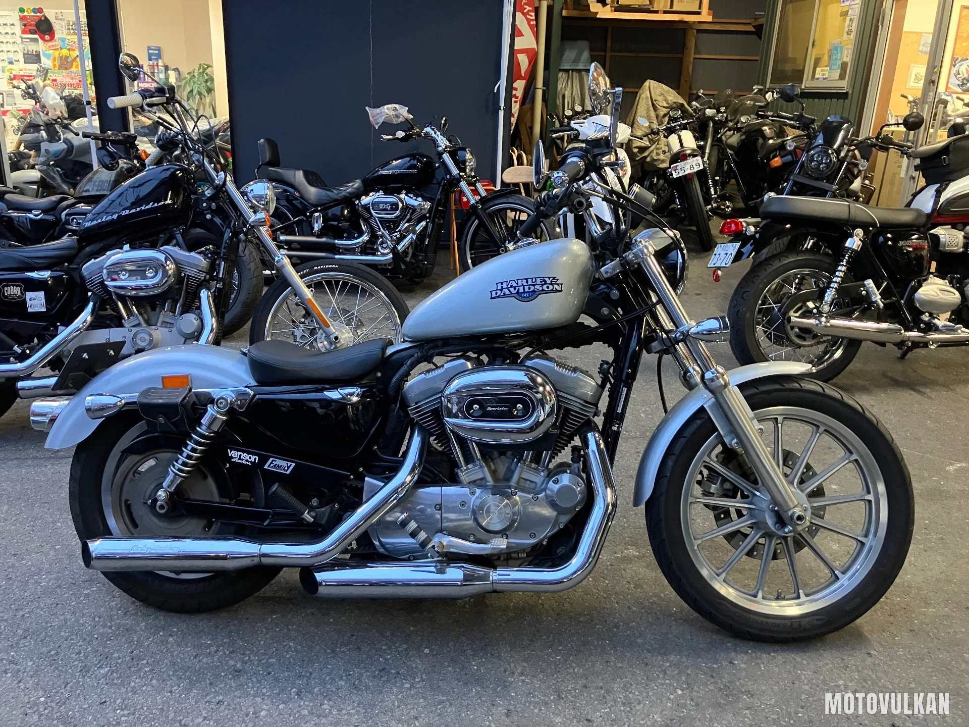 Harley Davidson Harley Davidson Xl883L
