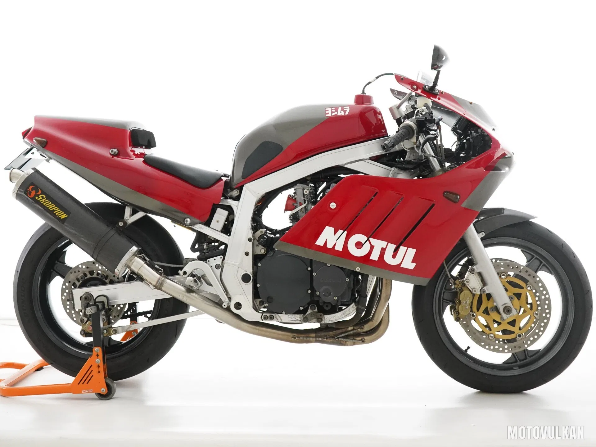 Suzuki Gsx-R1100