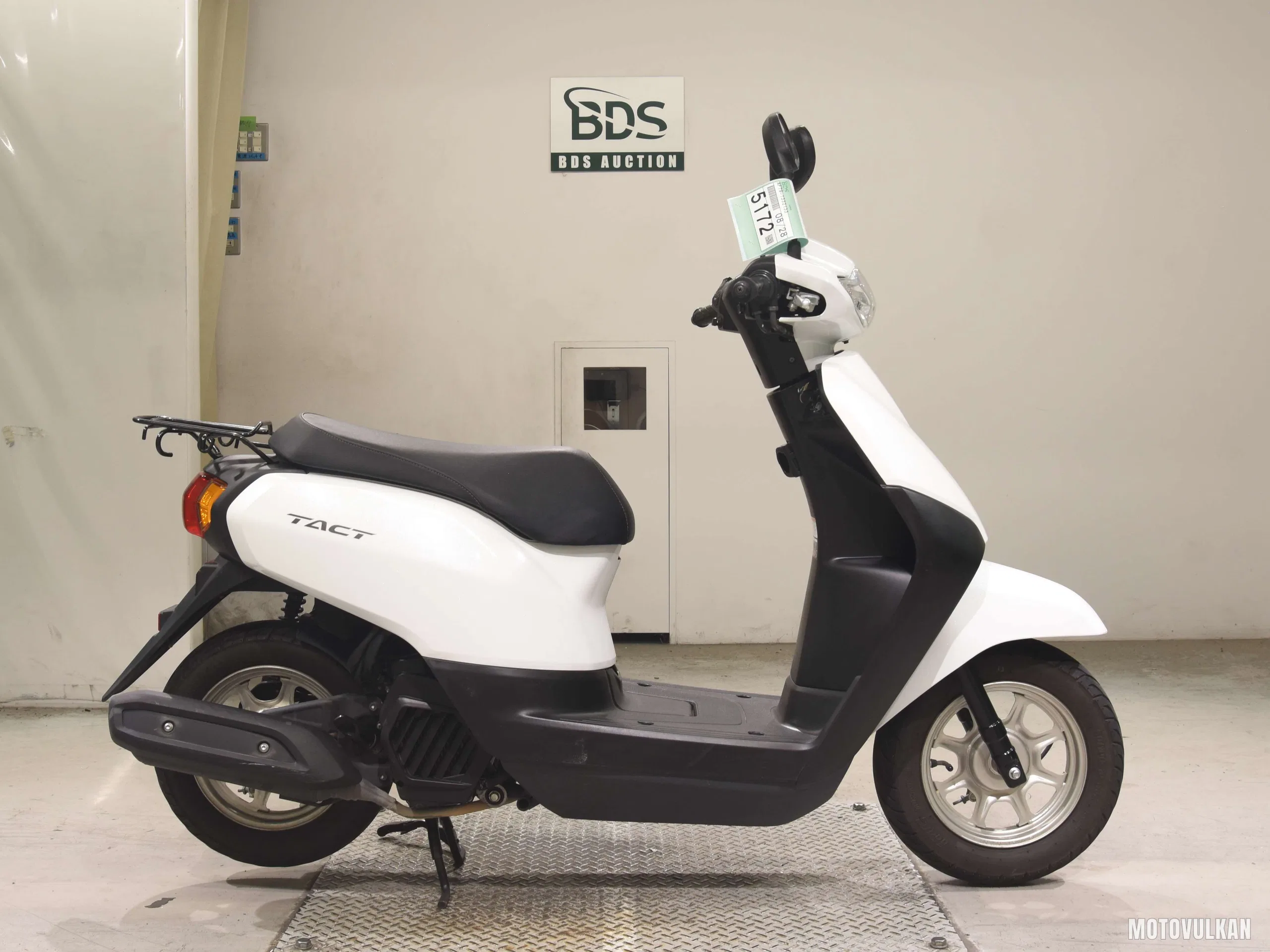 Honda TACT-4 Basic