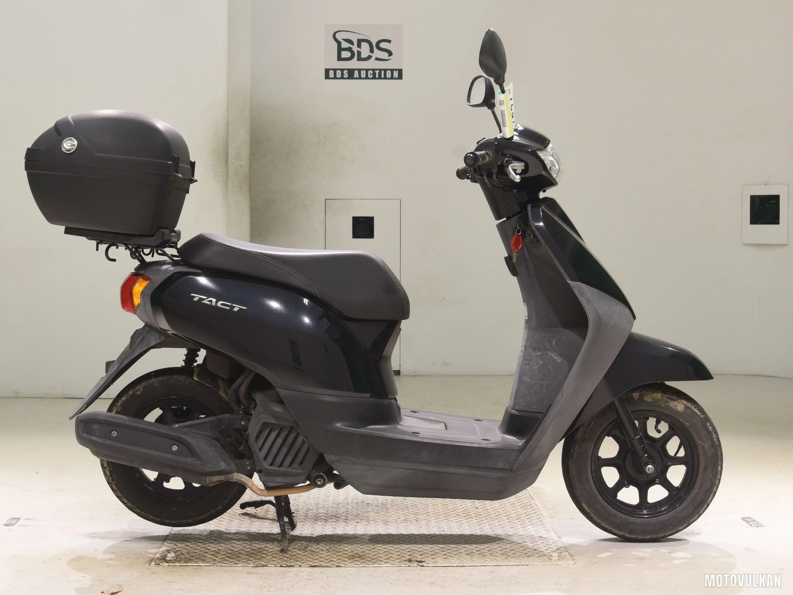 Honda TACT-4