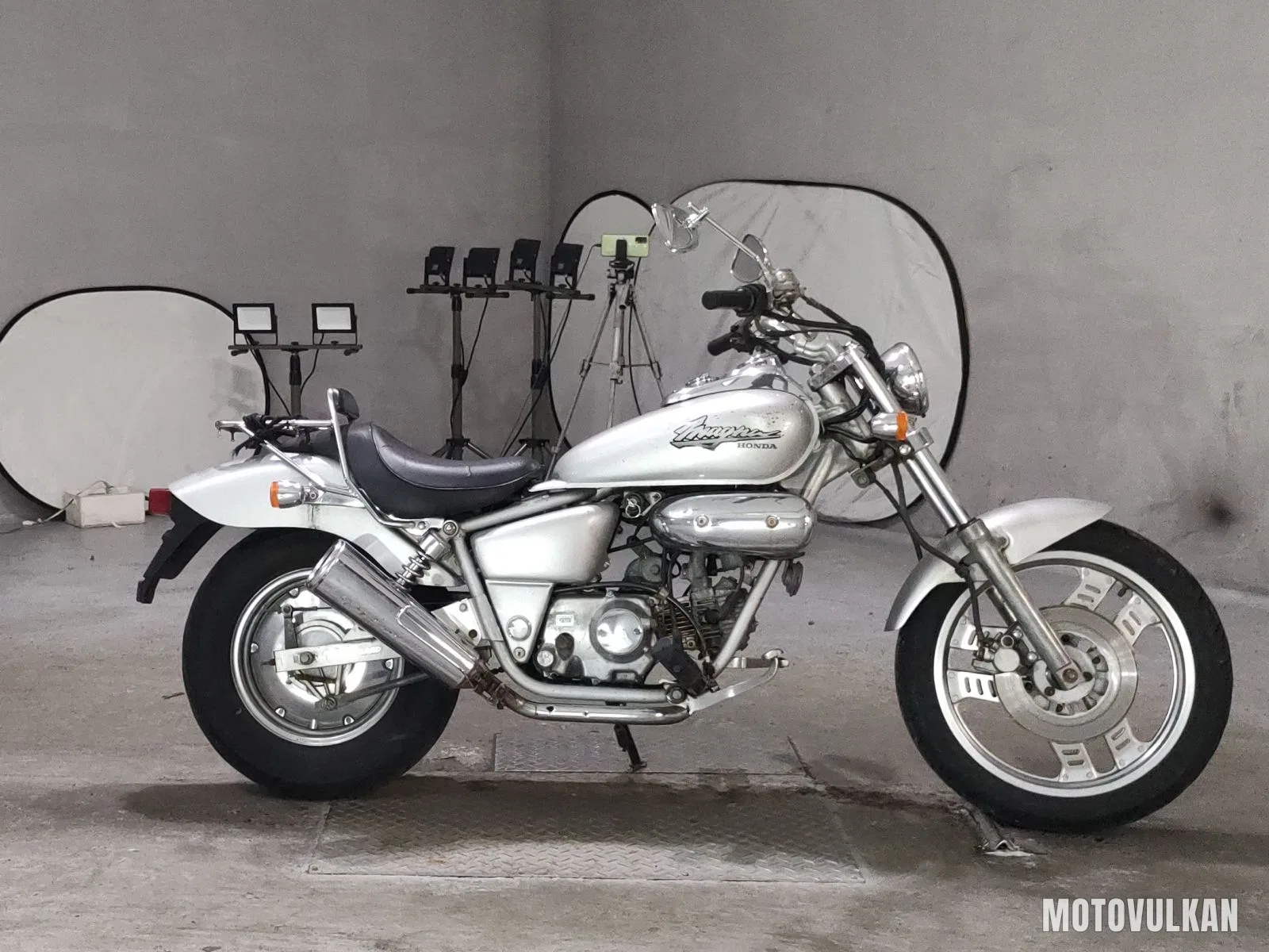 Honda Magna 50