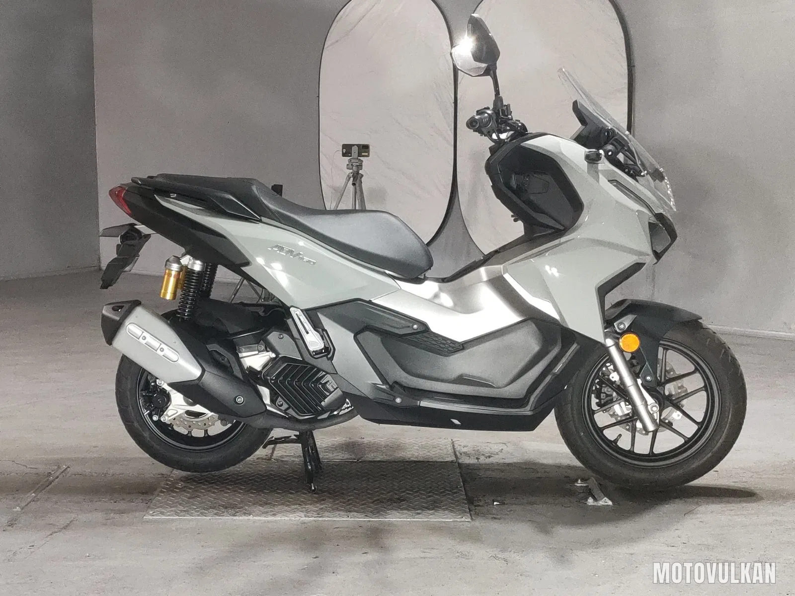 Honda ADV160