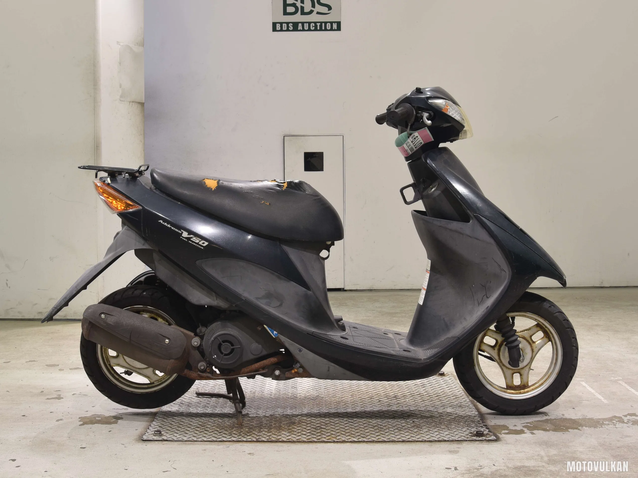 Suzuki ADDRESS V50-2