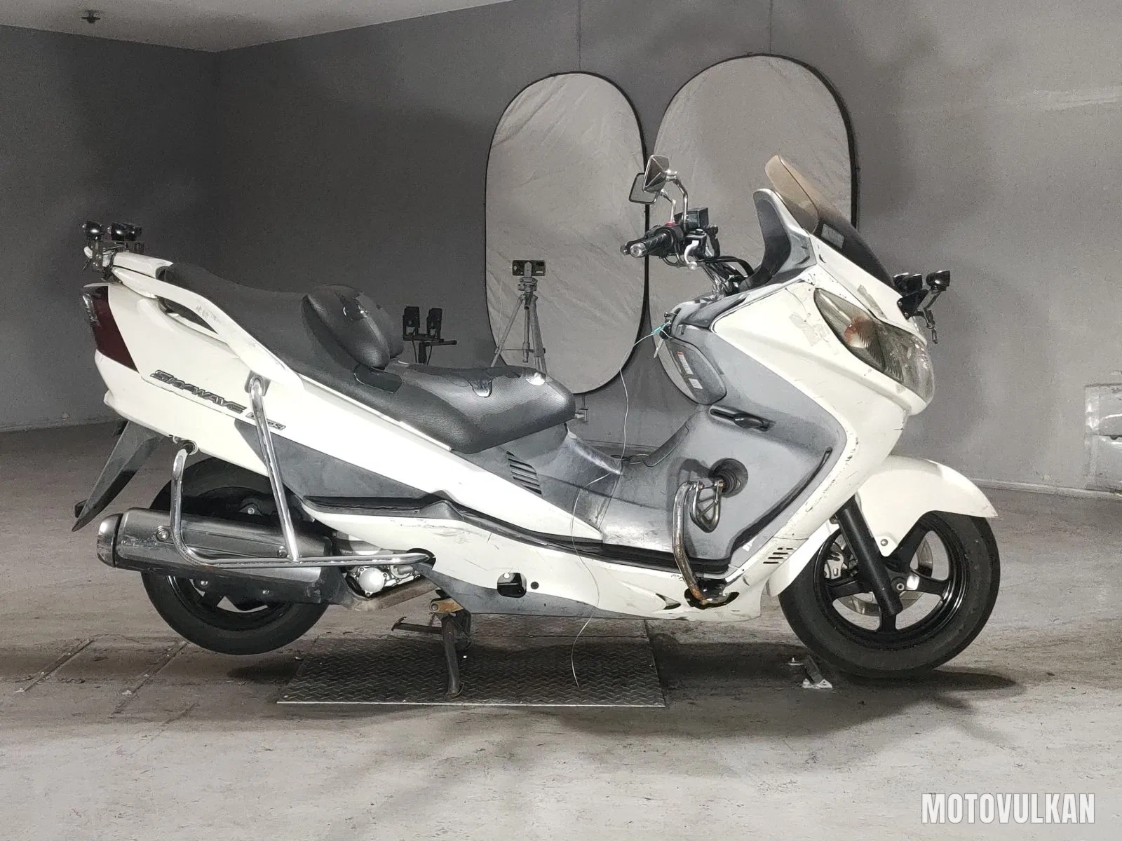 Suzuki Skywave 400