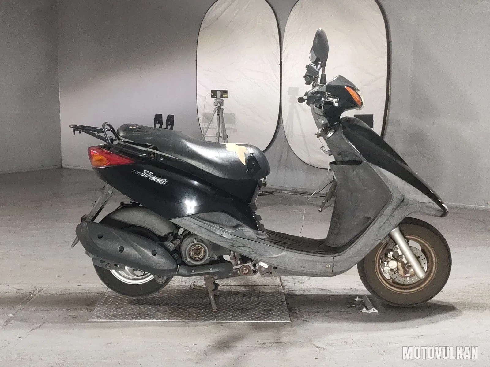 Yamaha Axis Treet