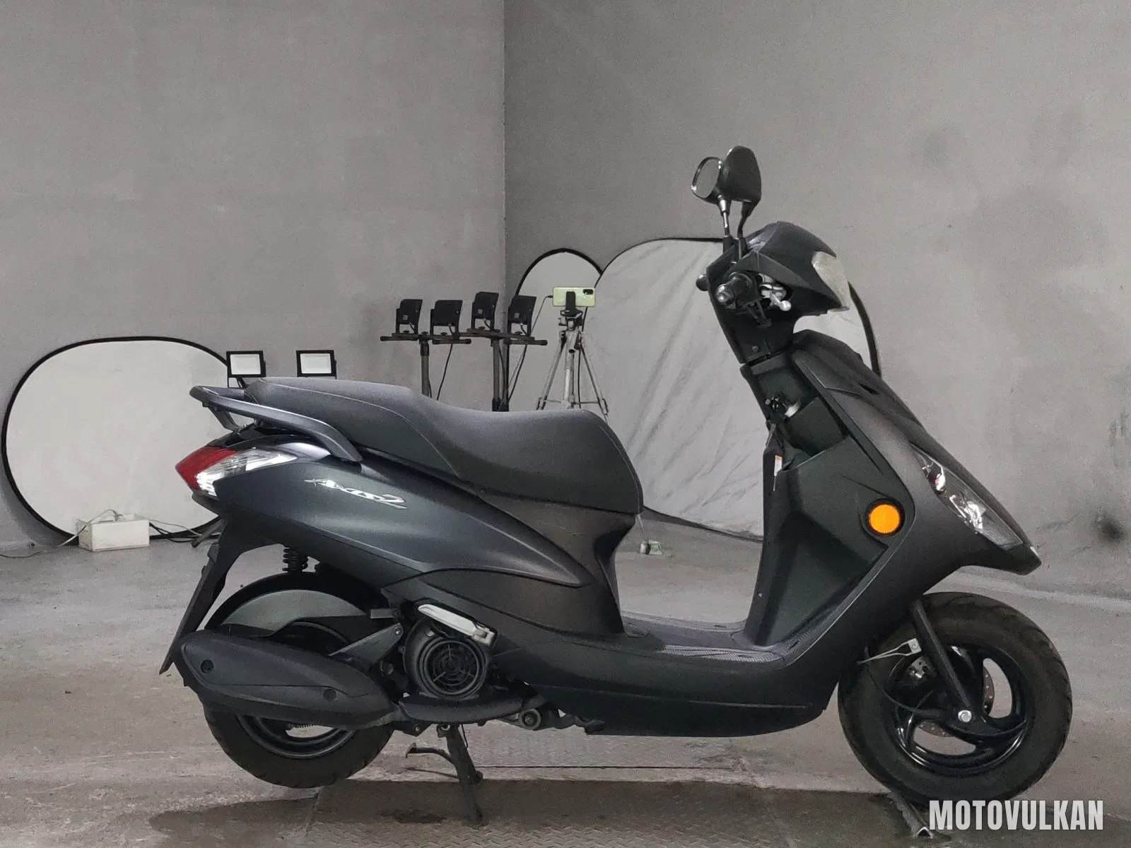 Yamaha Axis Z