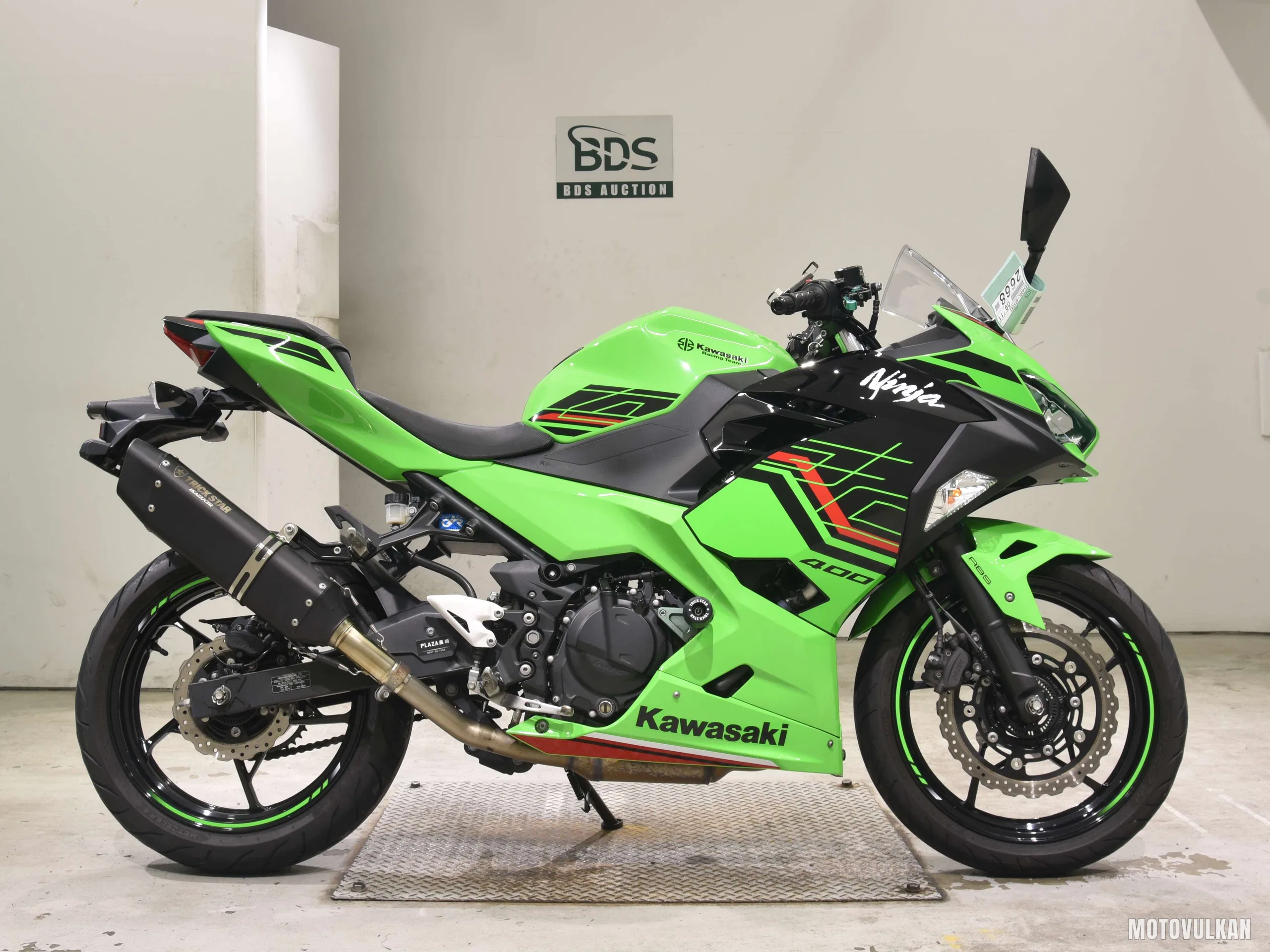 Kawasaki NINJA400-2