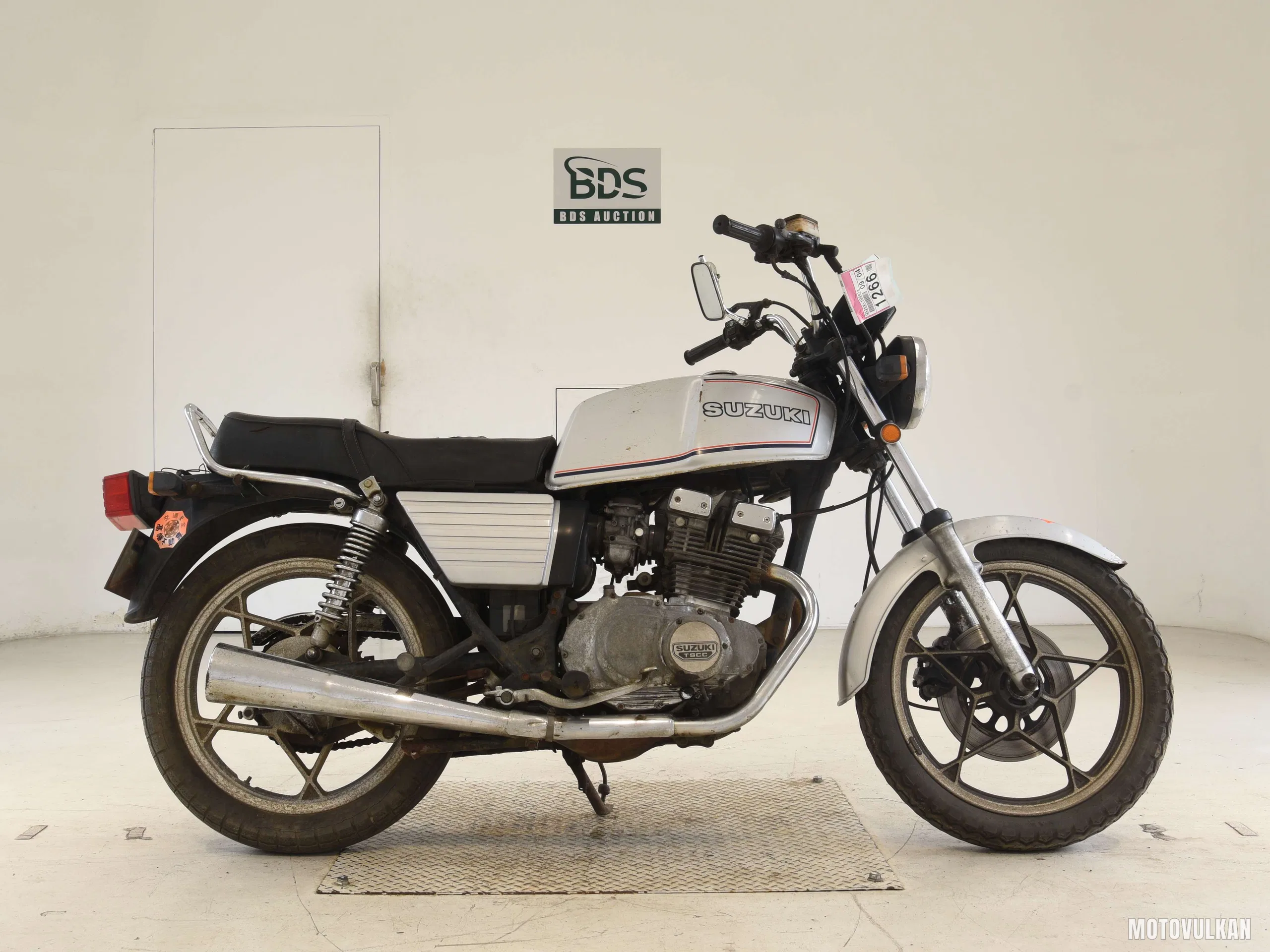 Suzuki GSX250E