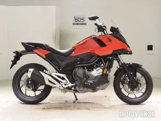 Honda NC750XD-3