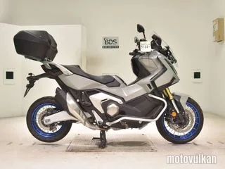 Honda X-ADV750-2