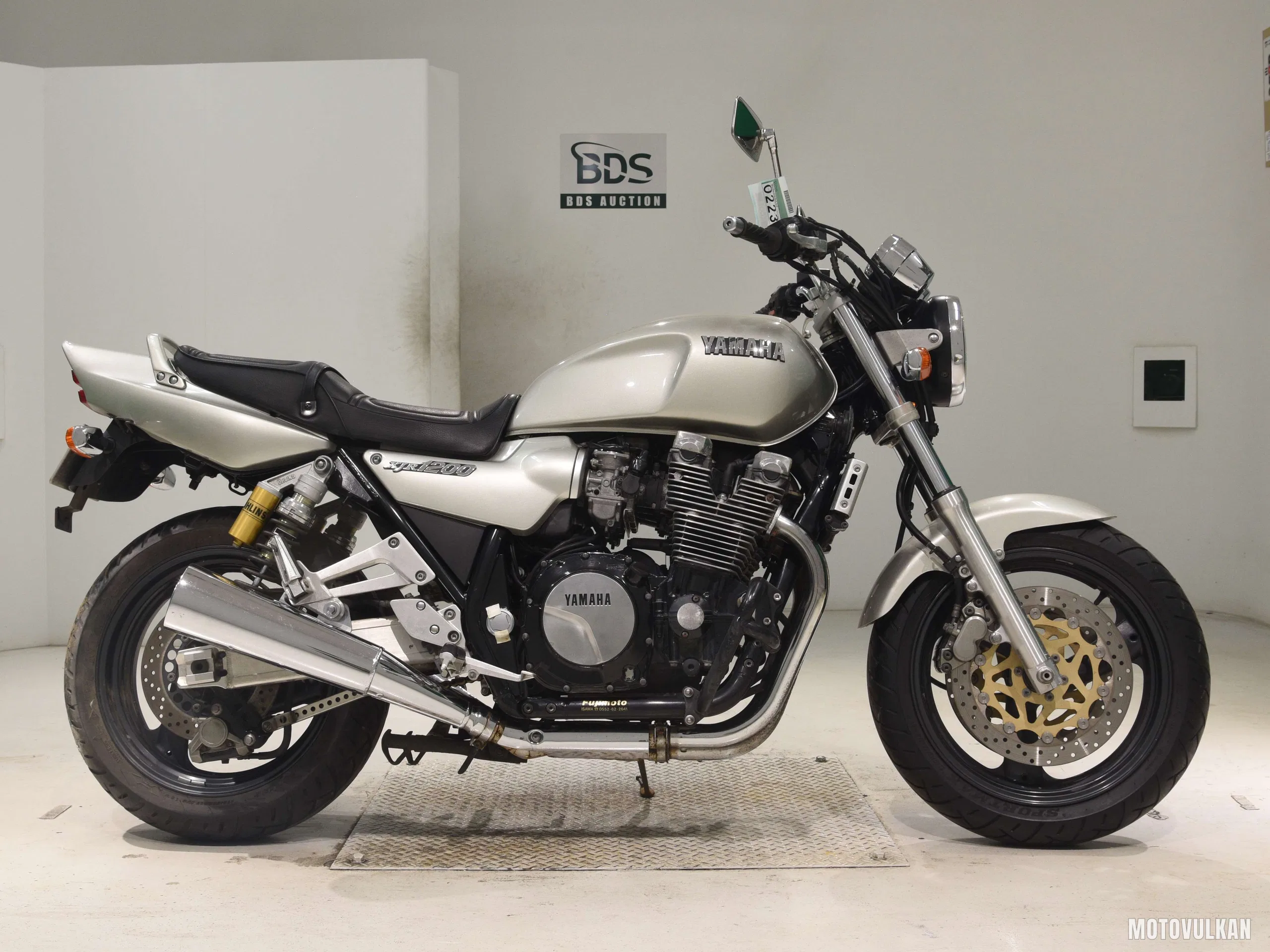 Yamaha XJR1200