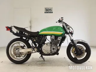 Yamaha XJR400R-2