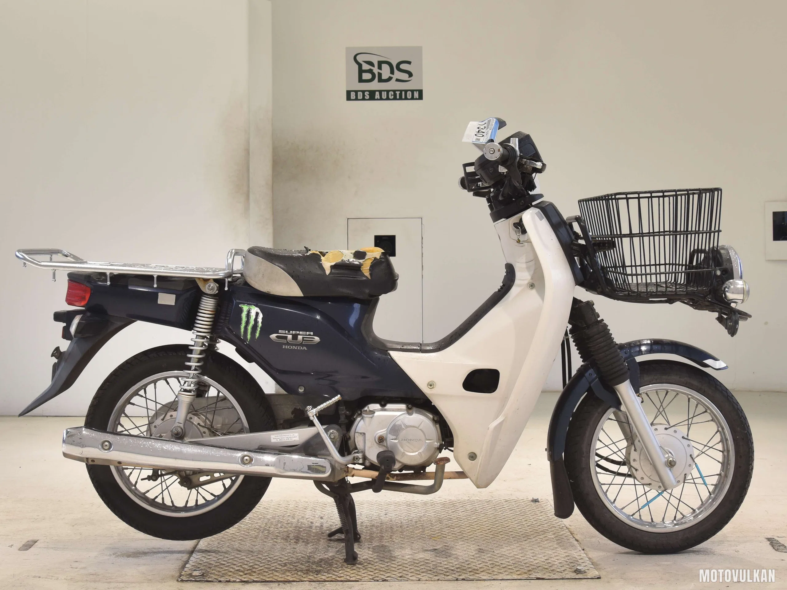 Honda C110-2