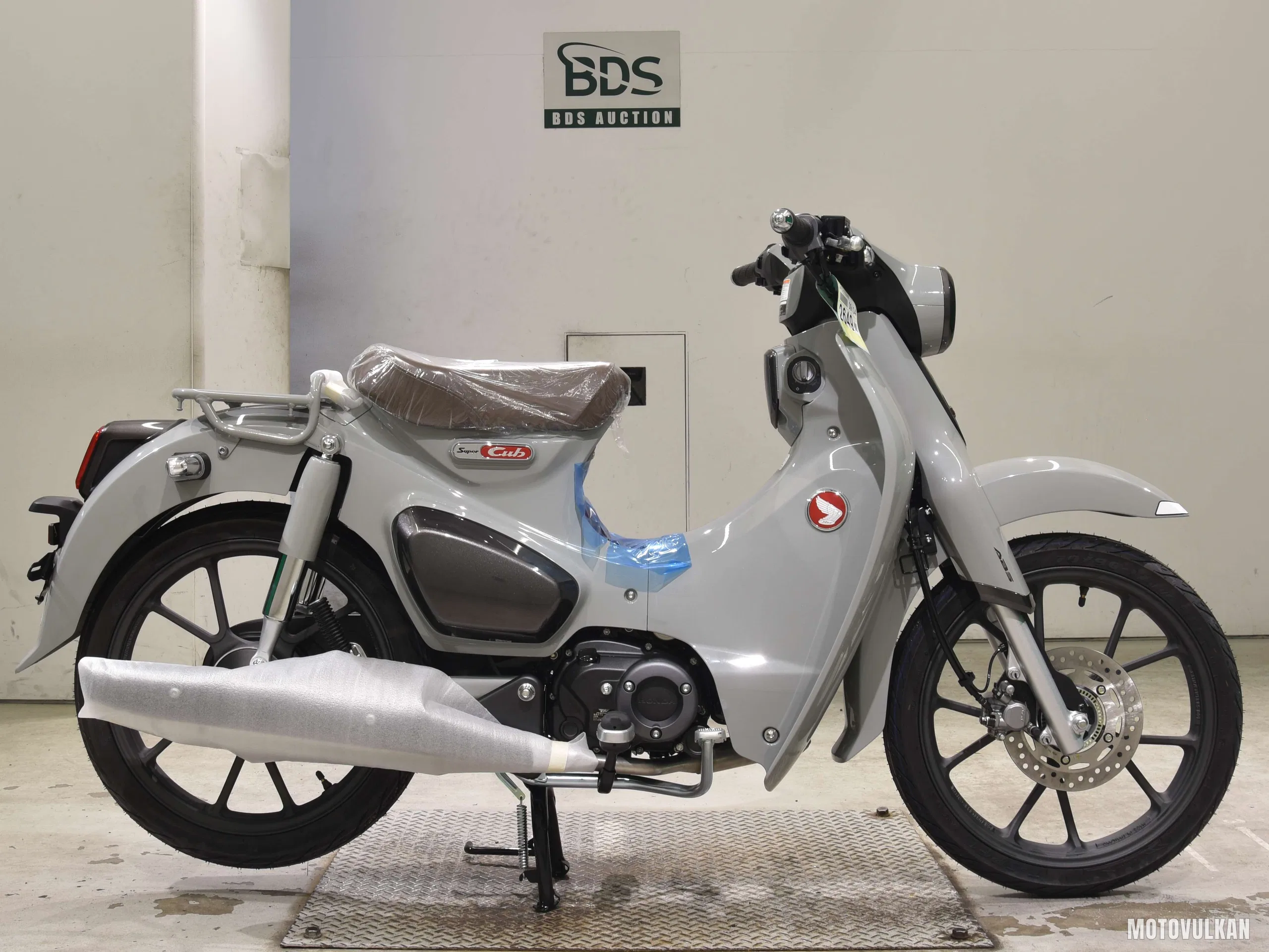 Honda C125-2