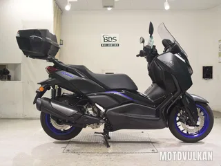 Yamaha X-MAX250-2
