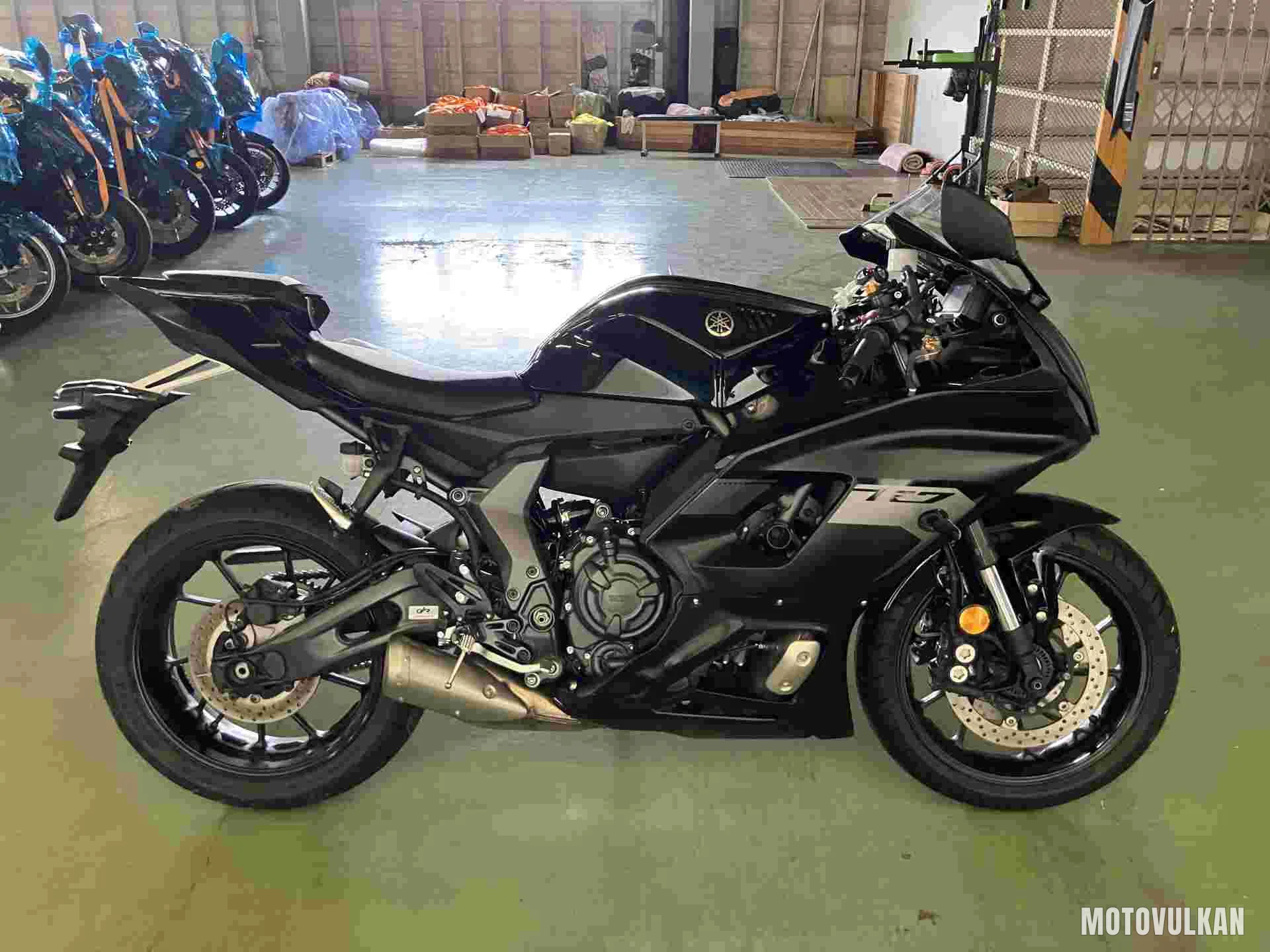 Yamaha Yzf-R7