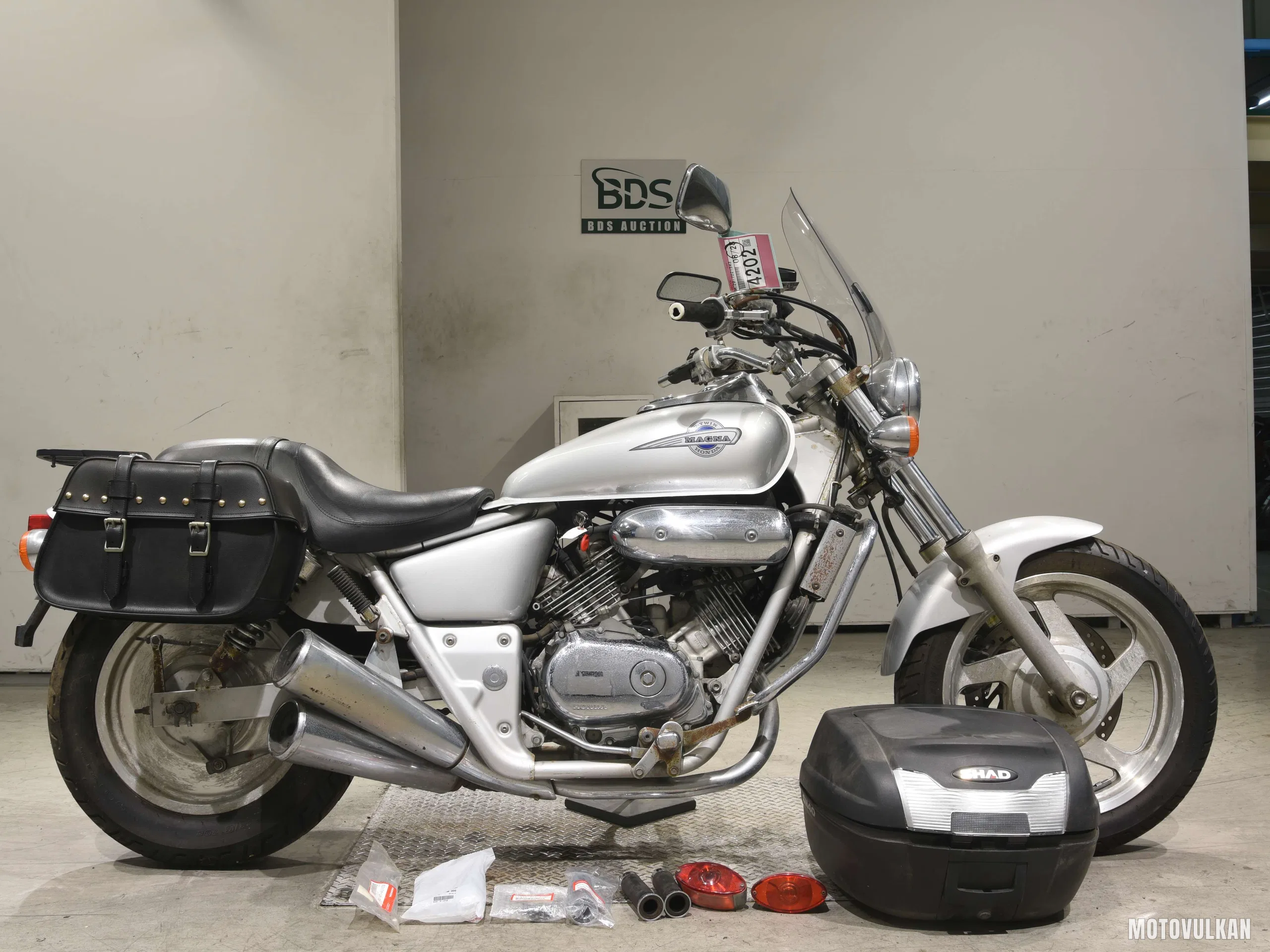 Honda MAGNA250