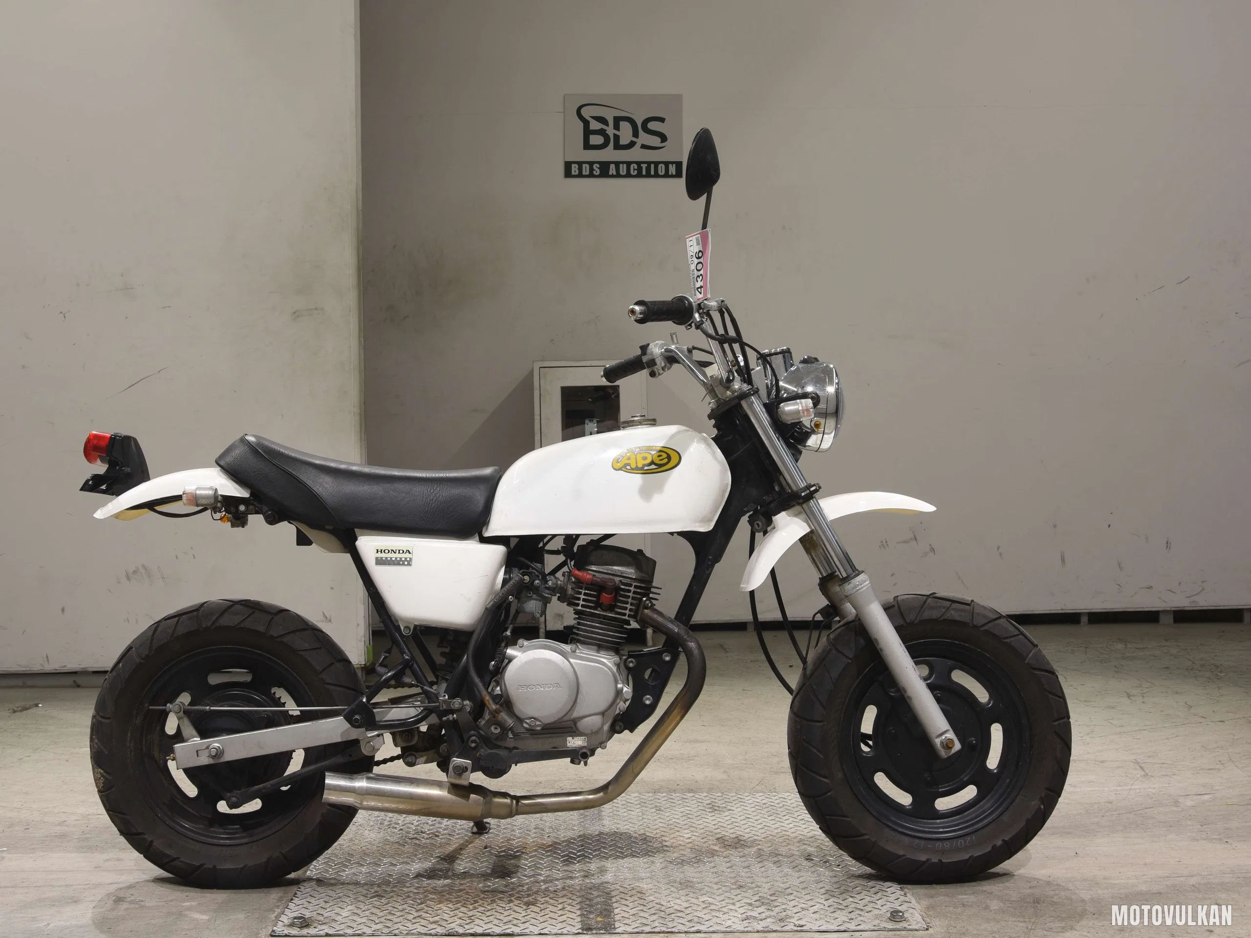 Honda APE50