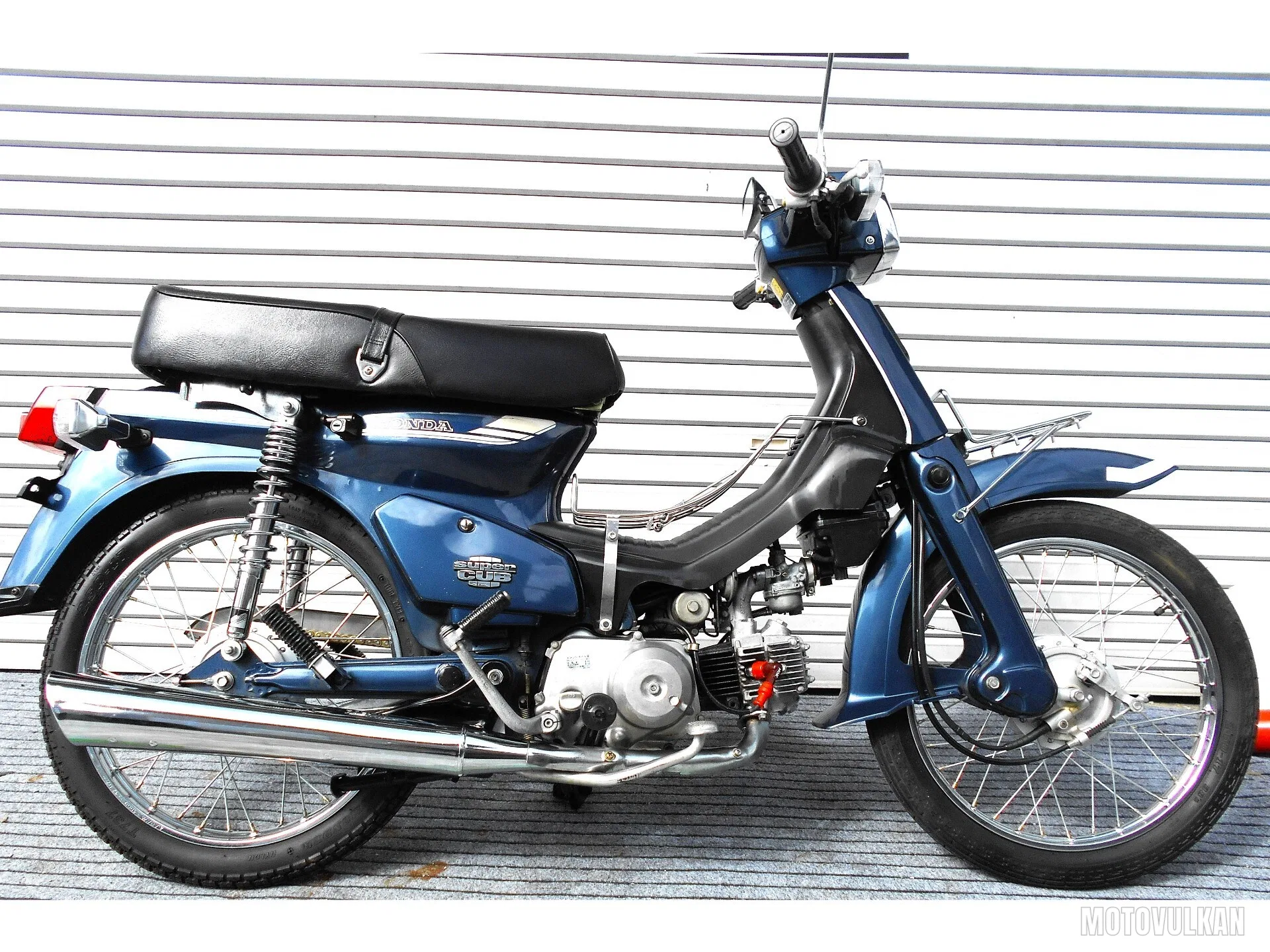 Honda Super Cub70 Custom