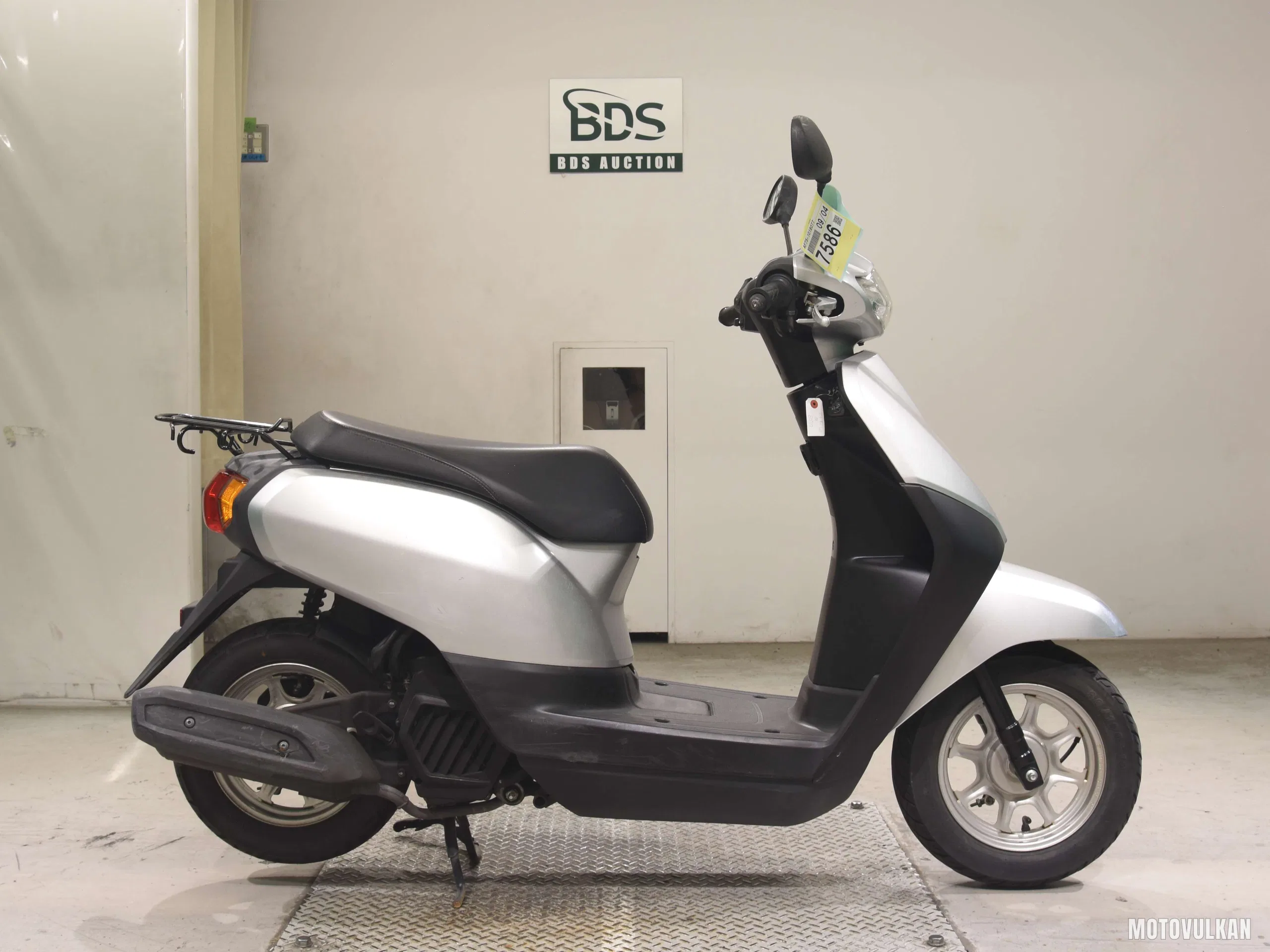 Honda TACT-4 Basic
