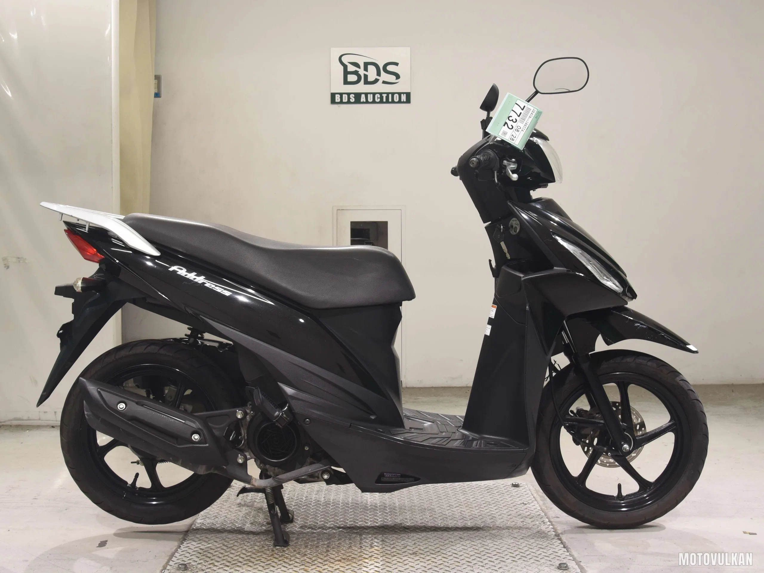 Suzuki ADDRESS110-2