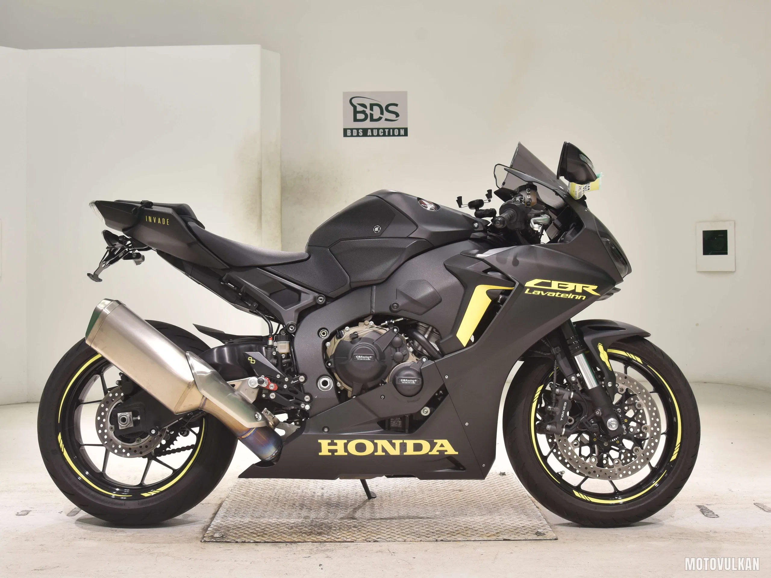 Honda CBR1000RR-3