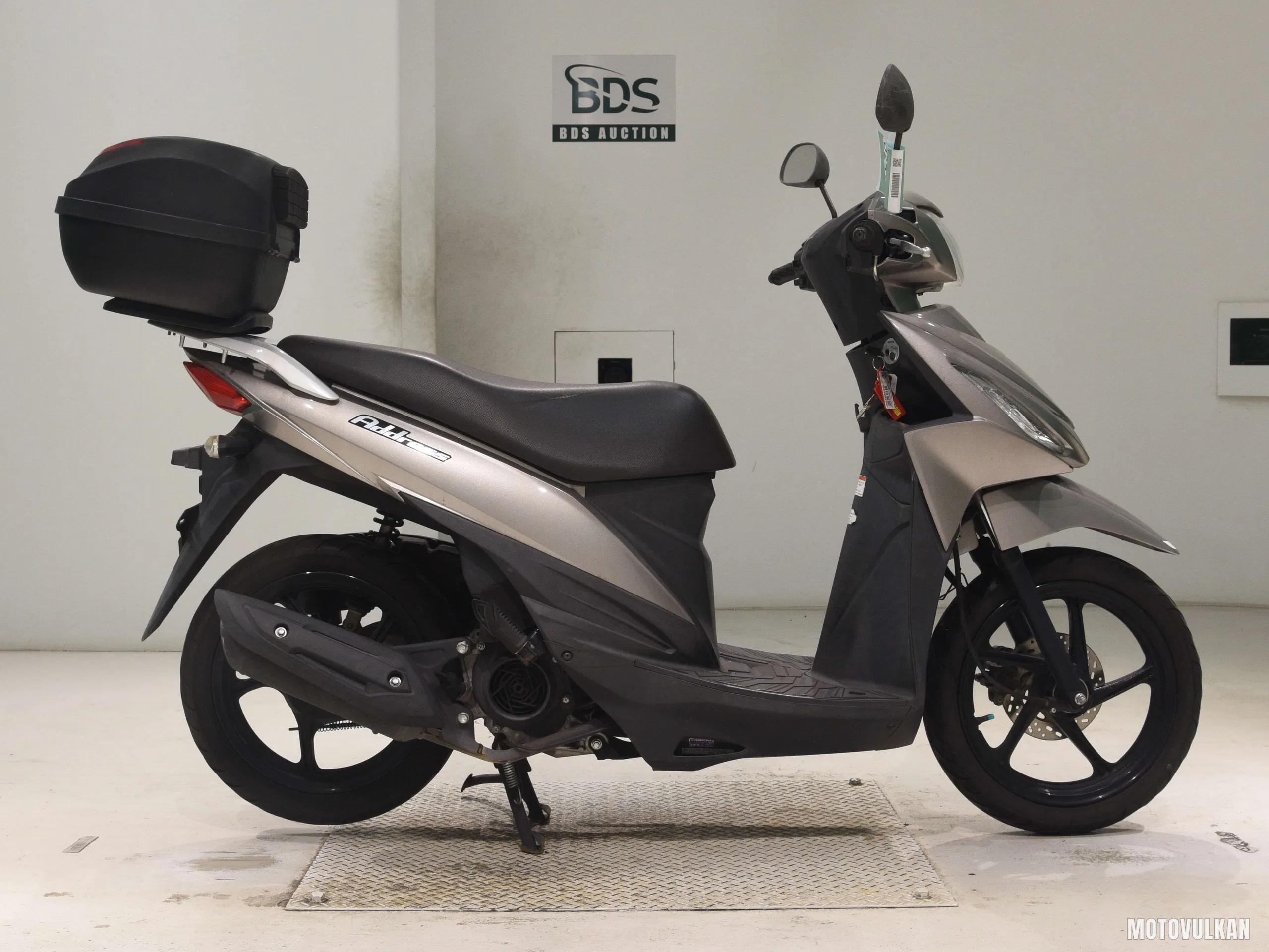Suzuki ADDRESS110-2