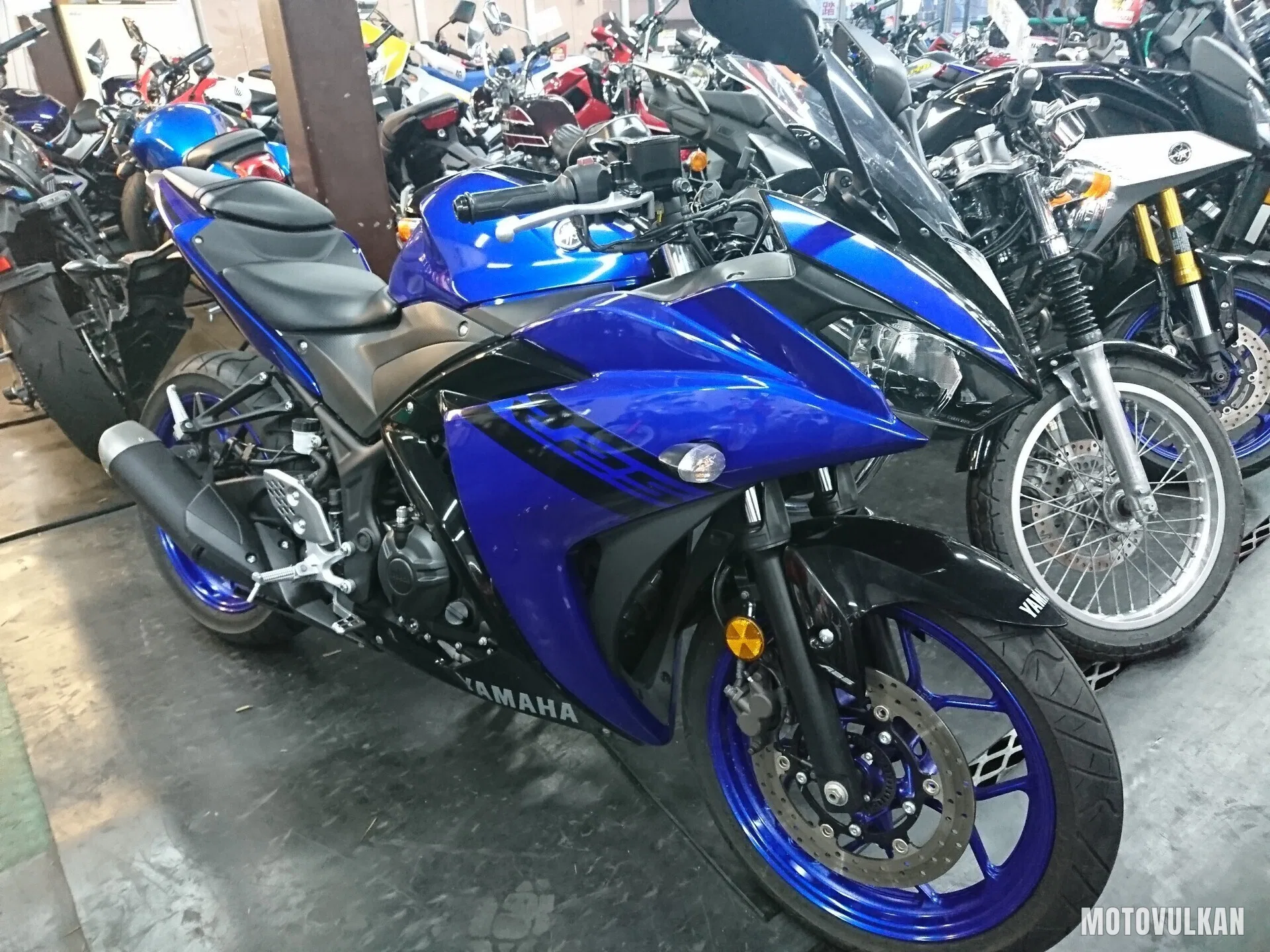Yamaha Yzf-R25 Abs