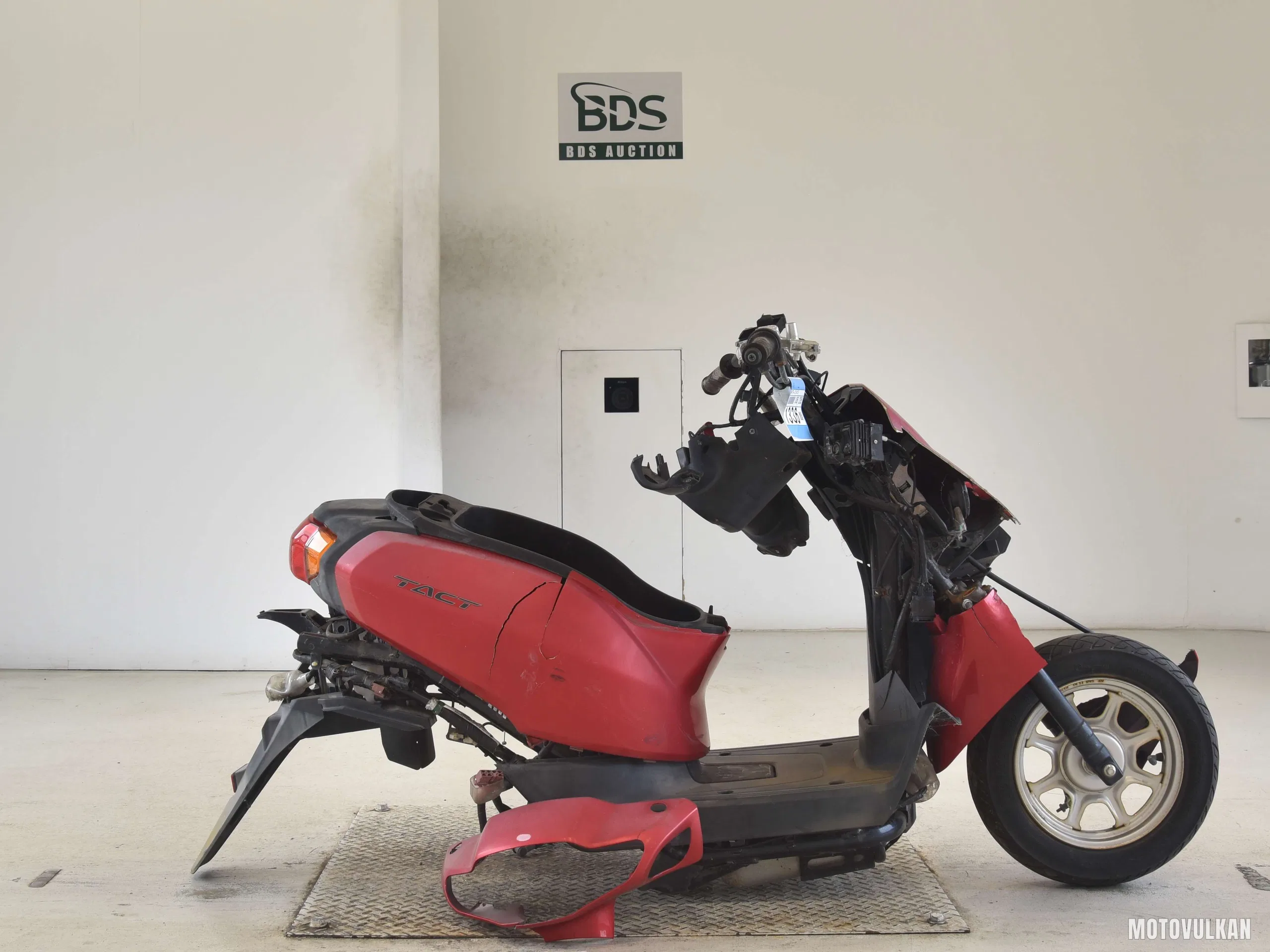 Honda TACT-4 Basic