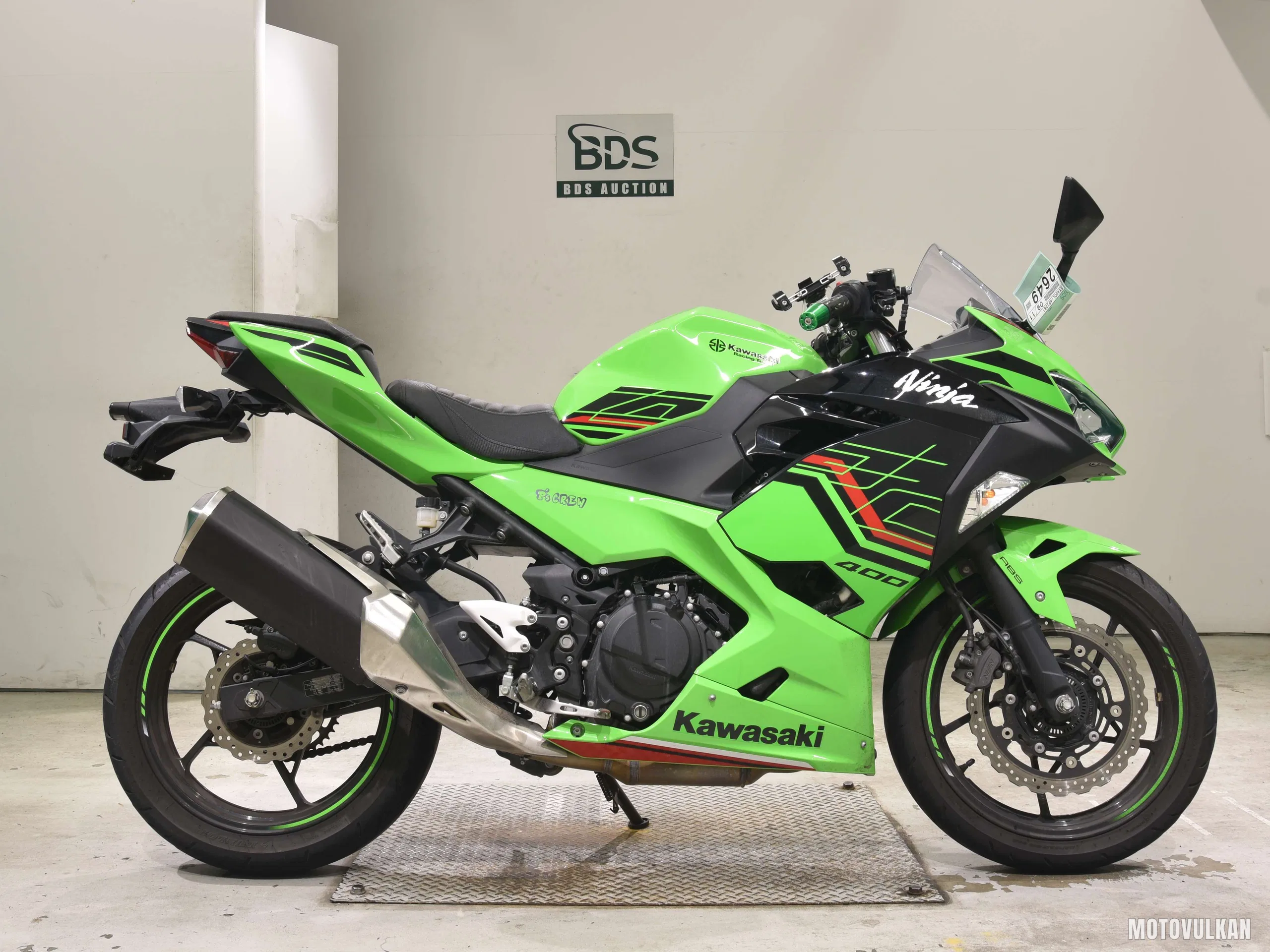 Kawasaki NINJA400-2