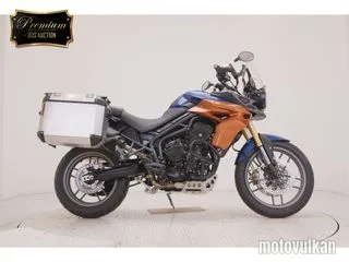  TRIUMPH TIGER800