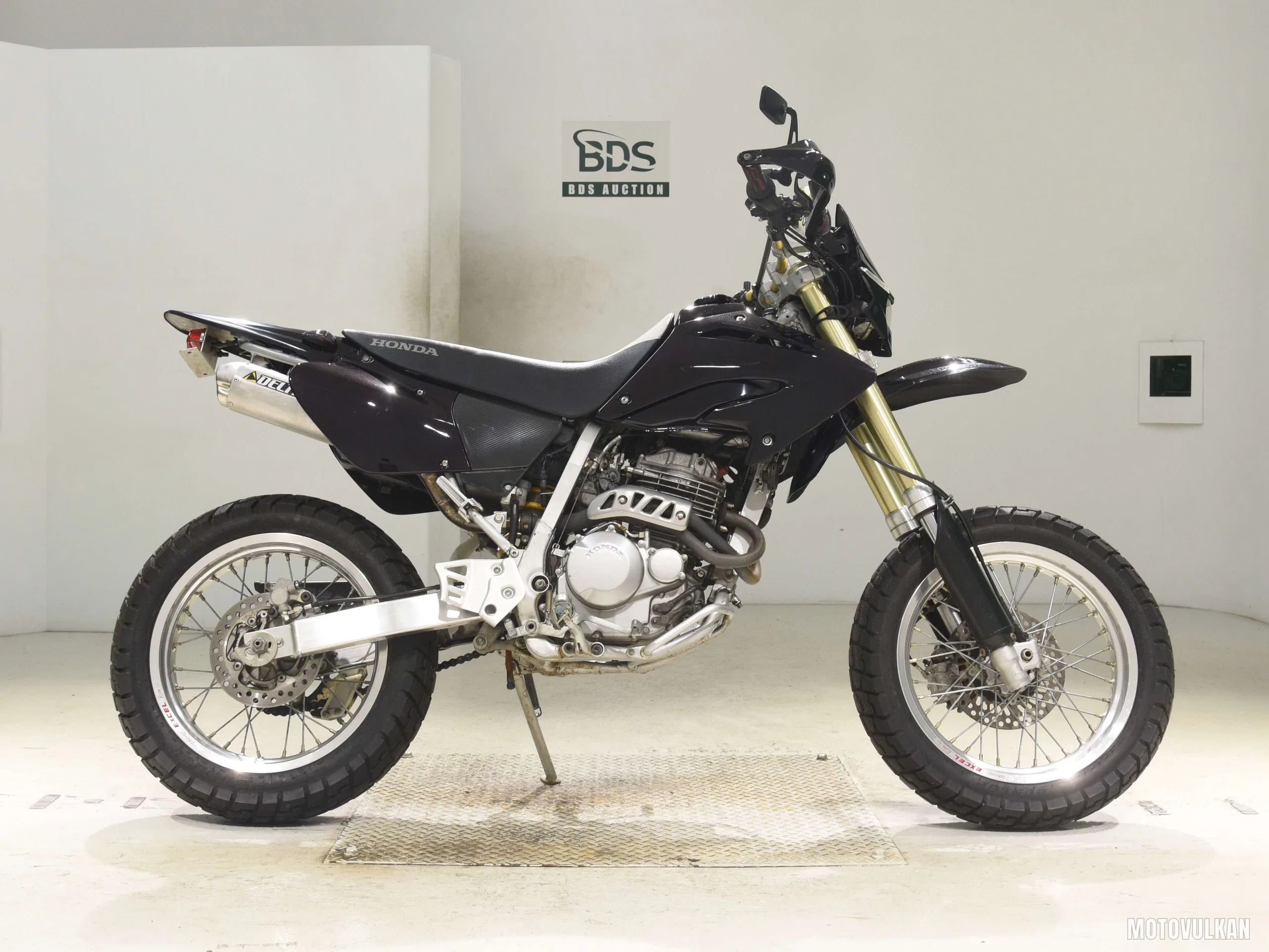 Honda XR250 MOTARD