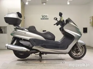Yamaha MAJESTY400