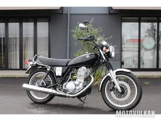 Yamaha Sr400