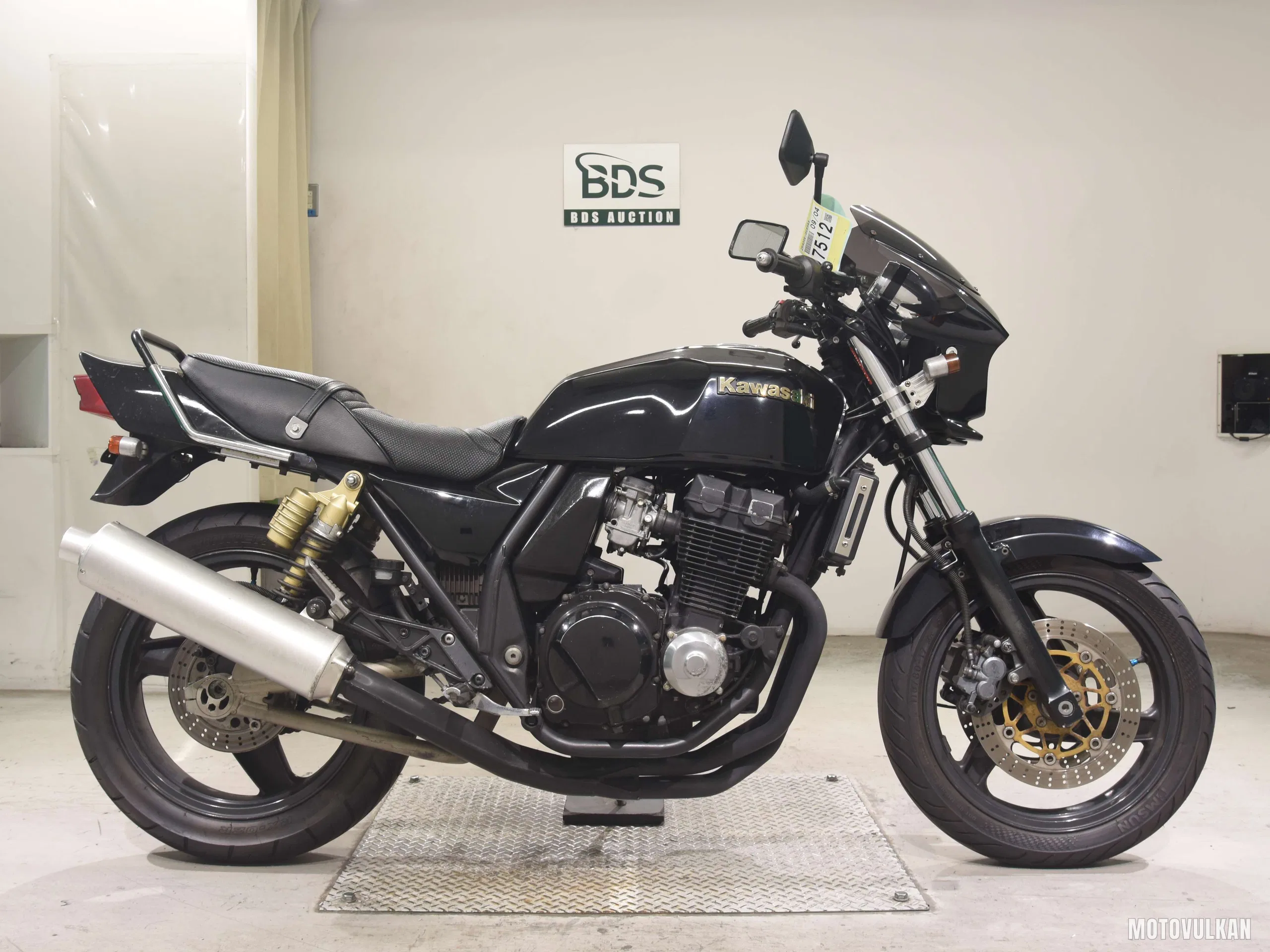 Kawasaki ZRX400