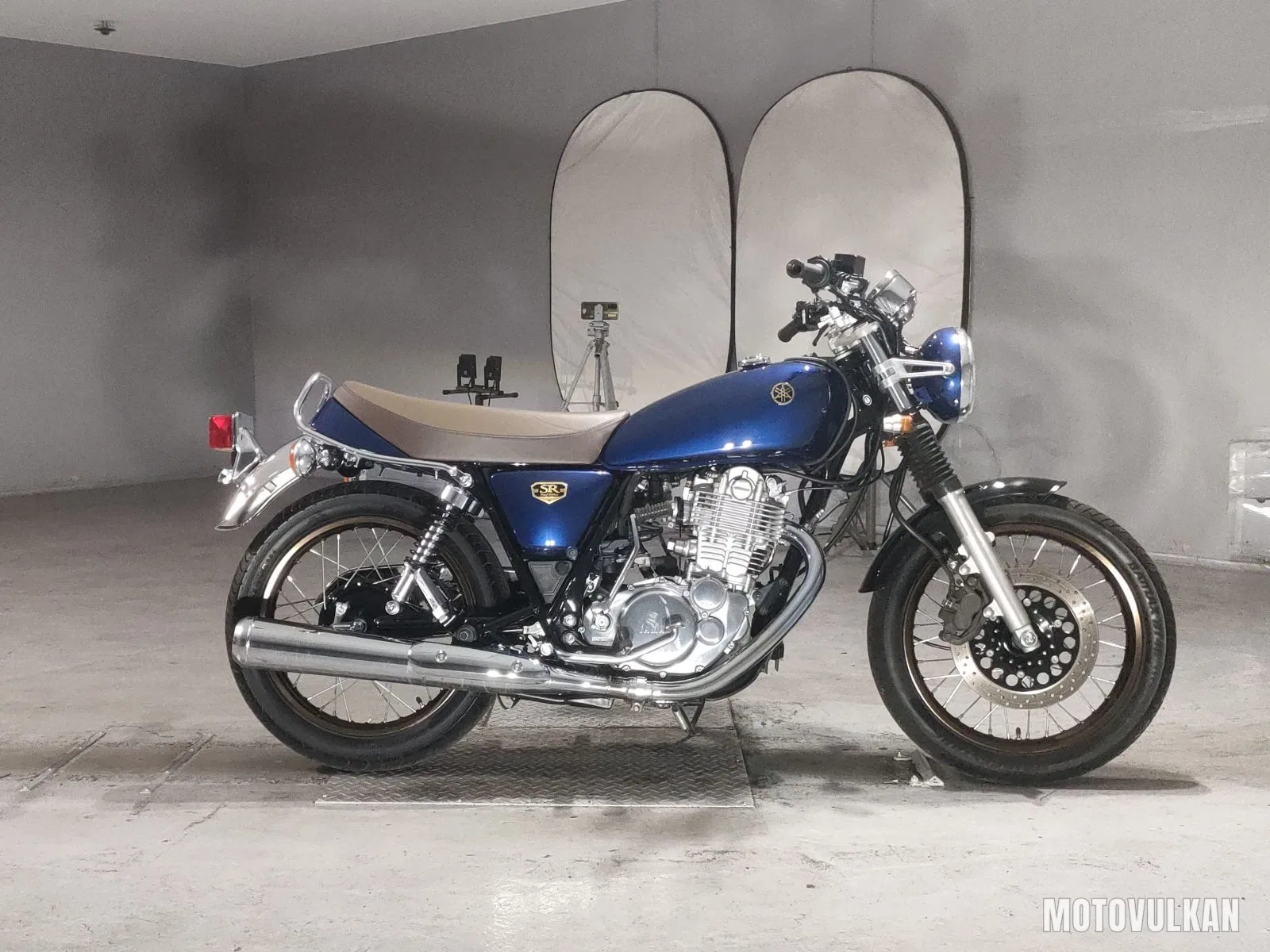 Yamaha SR400