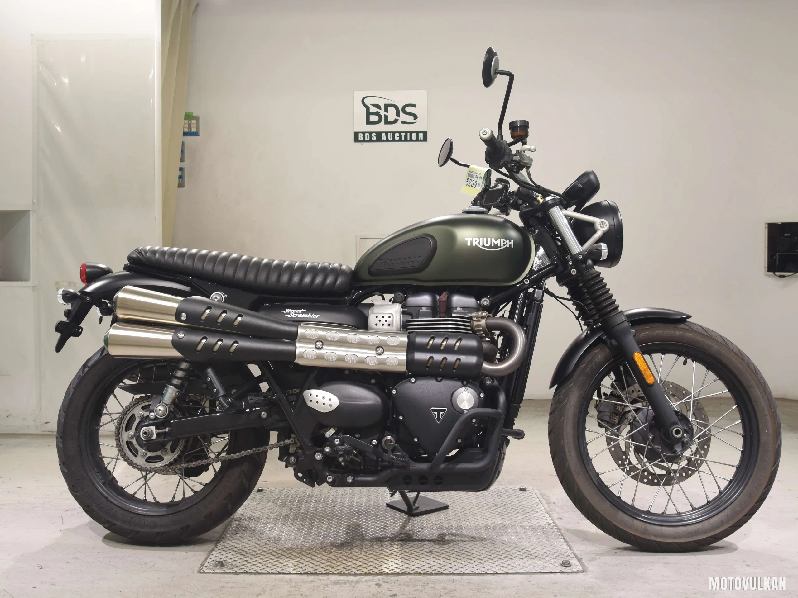  TRIUMPH Street SCRAMBLER