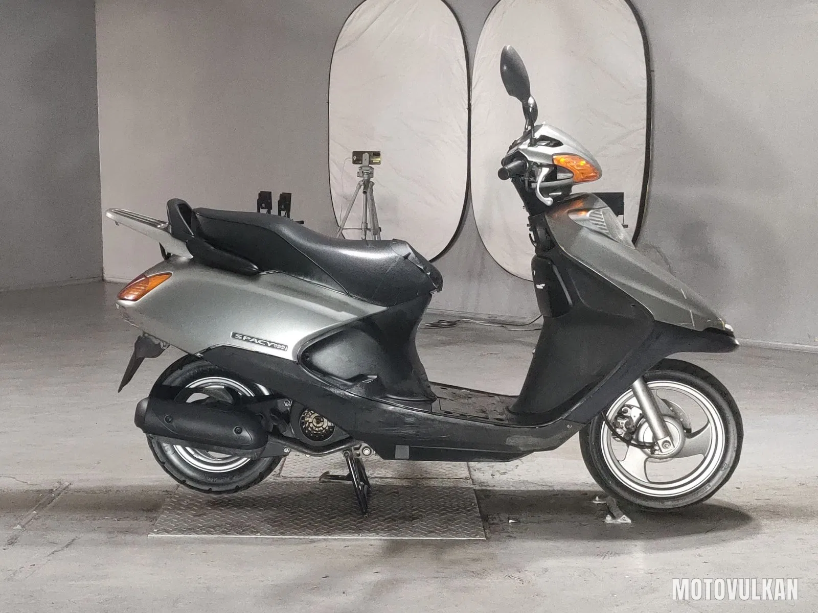 Honda Spacy 100