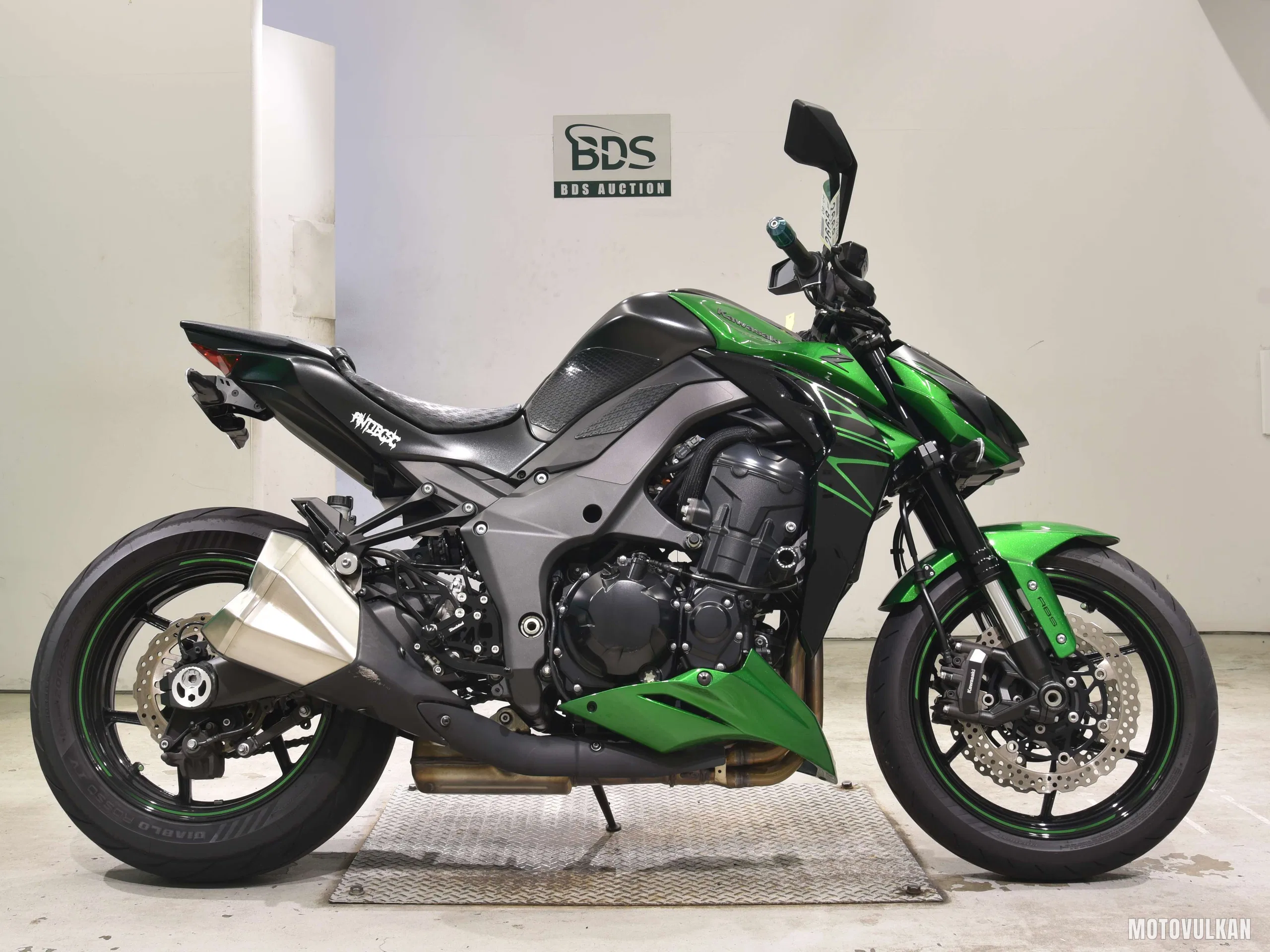 Kawasaki Z1000-5A